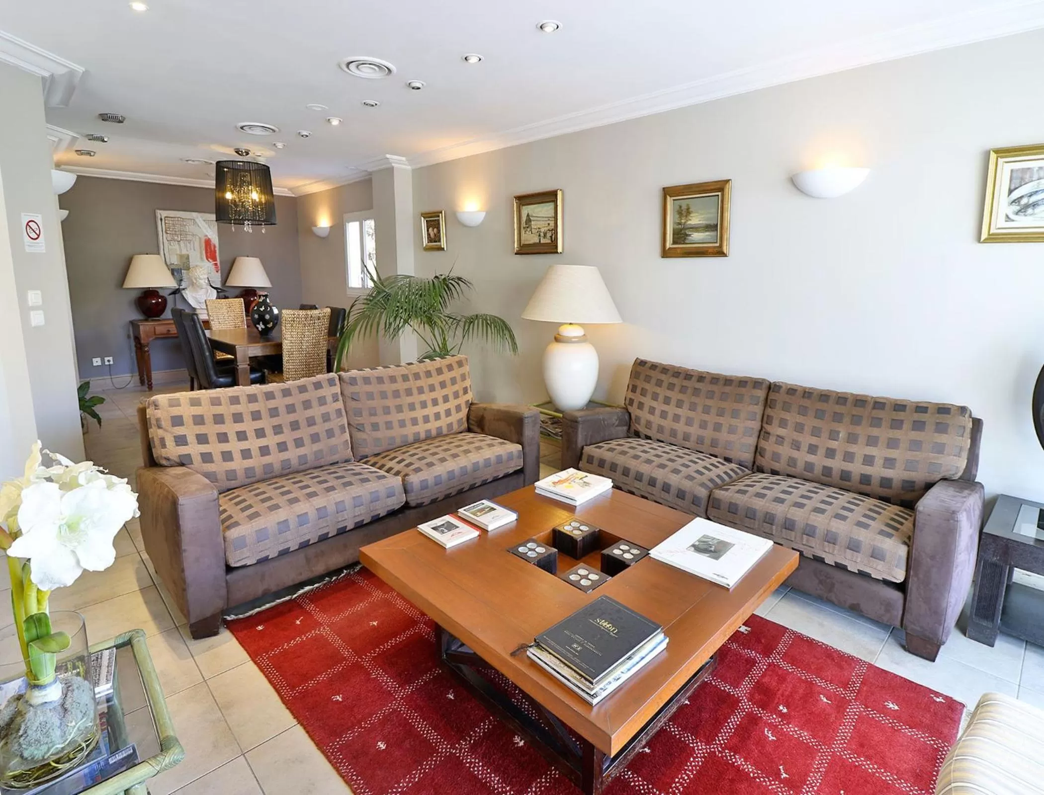 Seating area in Le Petit Prince