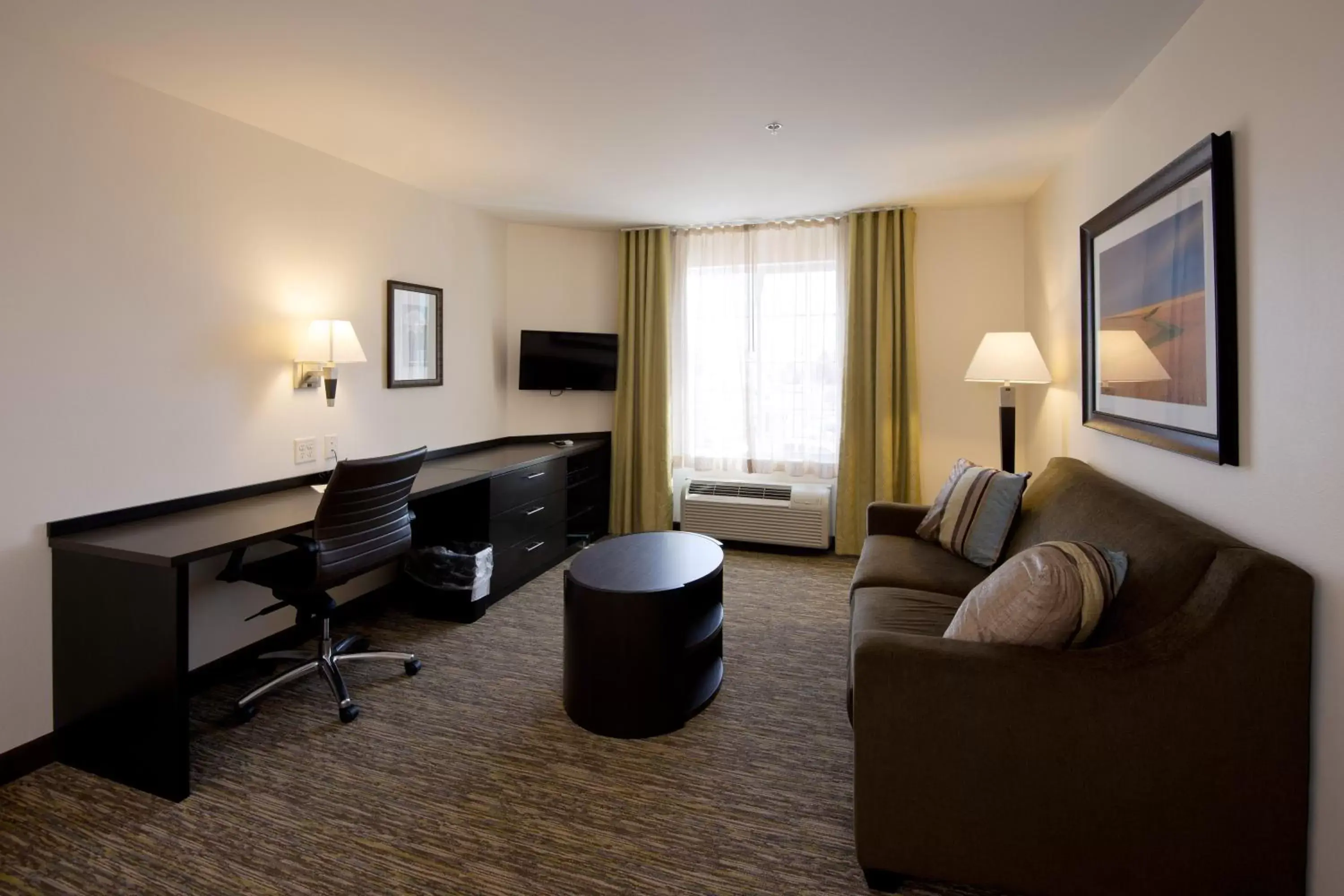 Photo of the whole room, Seating Area in Candlewood Suites Greeley, an IHG Hotel