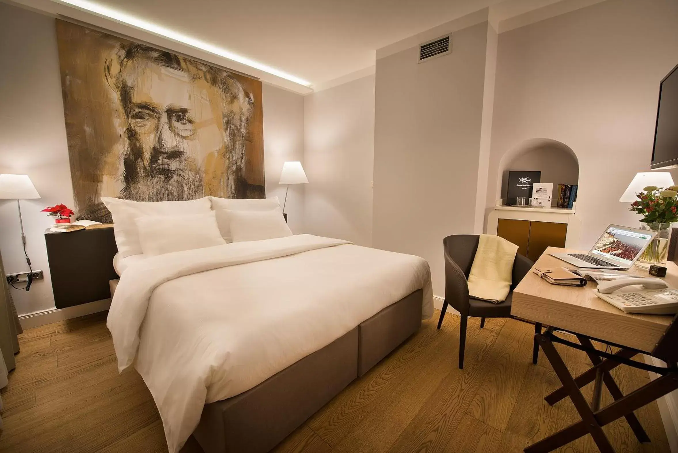 Bedroom, Bed in Design Hotel Neruda