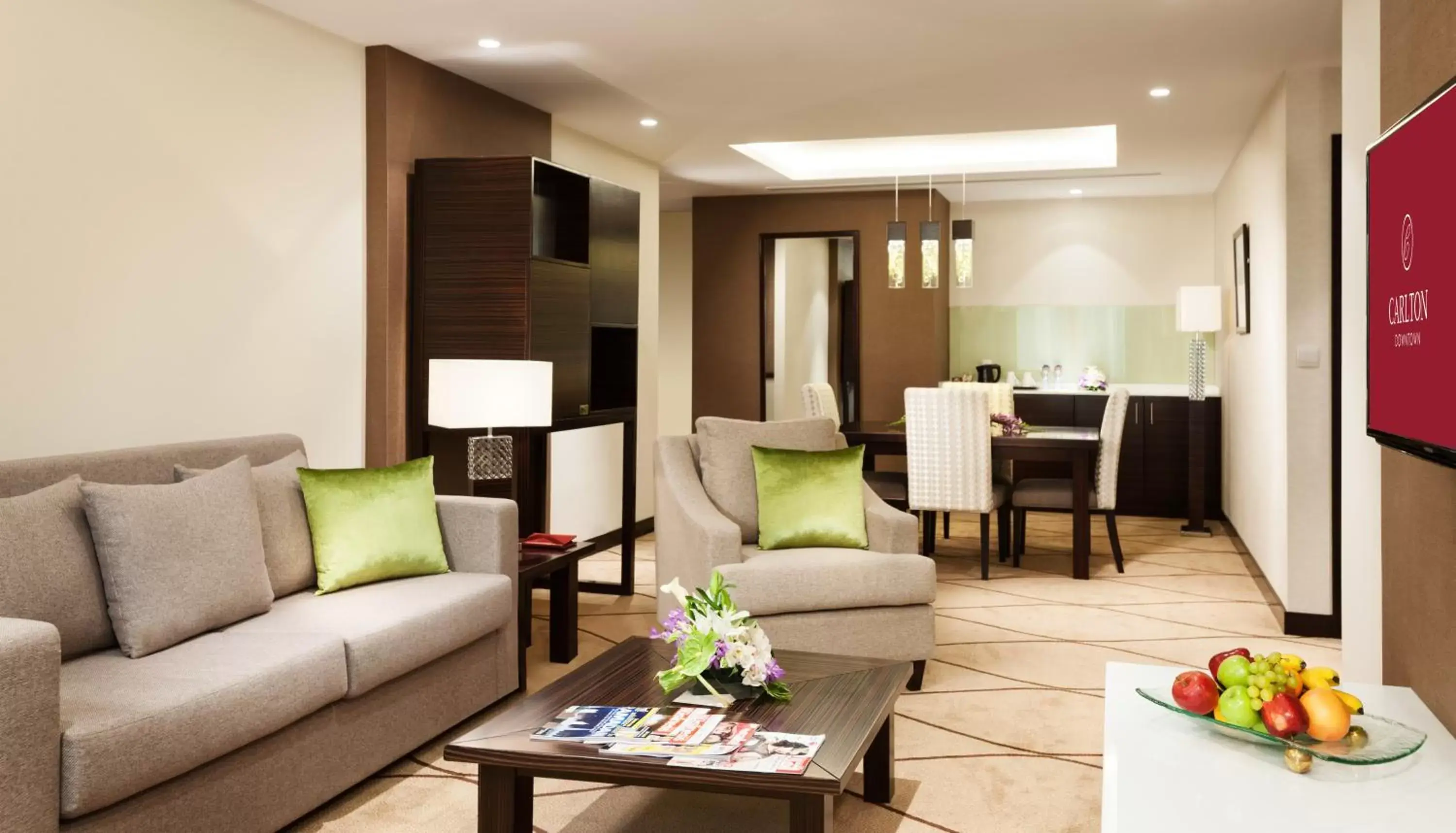 Living room in Carlton Downtown Hotel Living room in Carlton Downtown Hotel