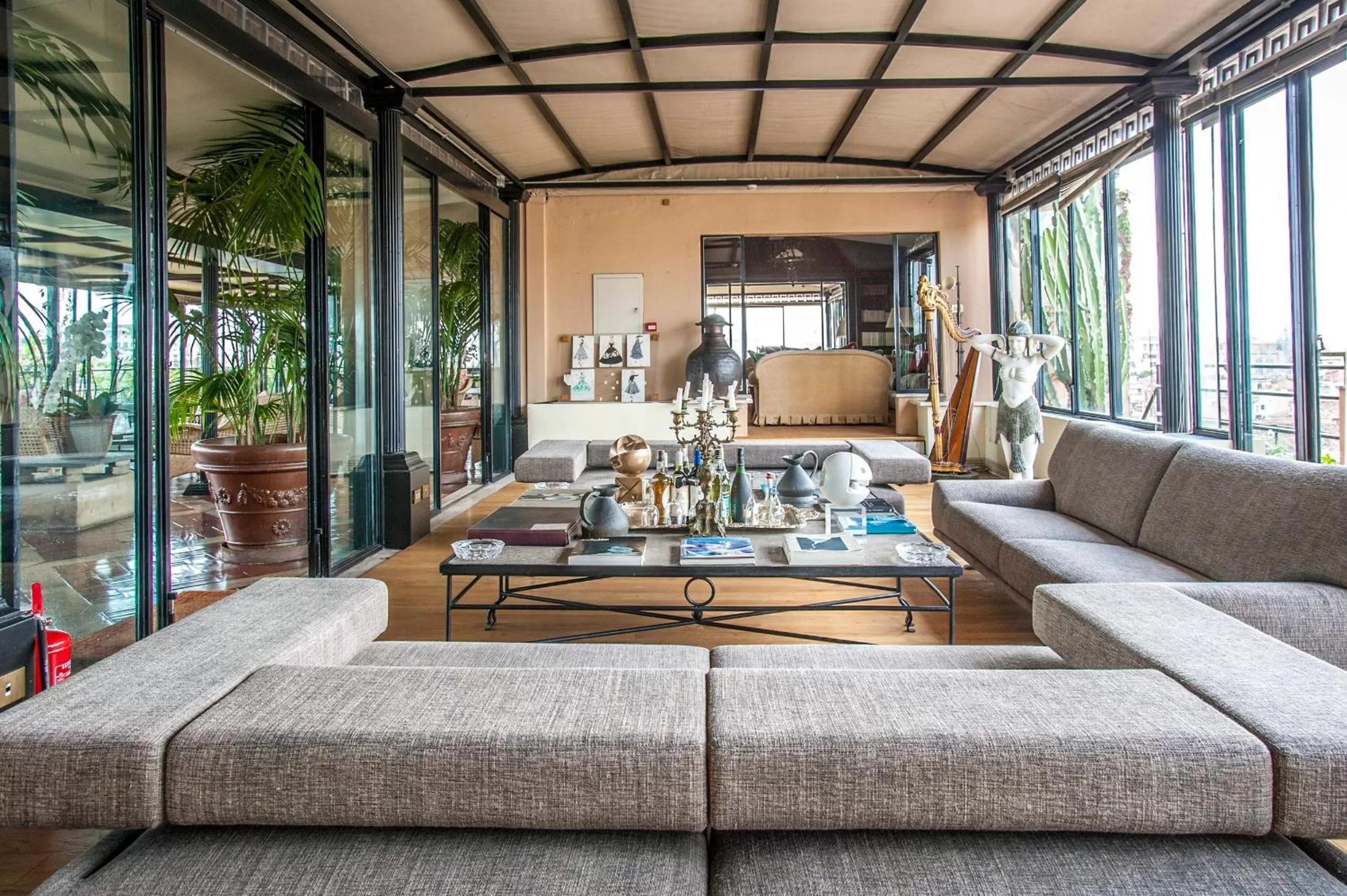 Banquet/Function facilities in Grand Hotel Plaza