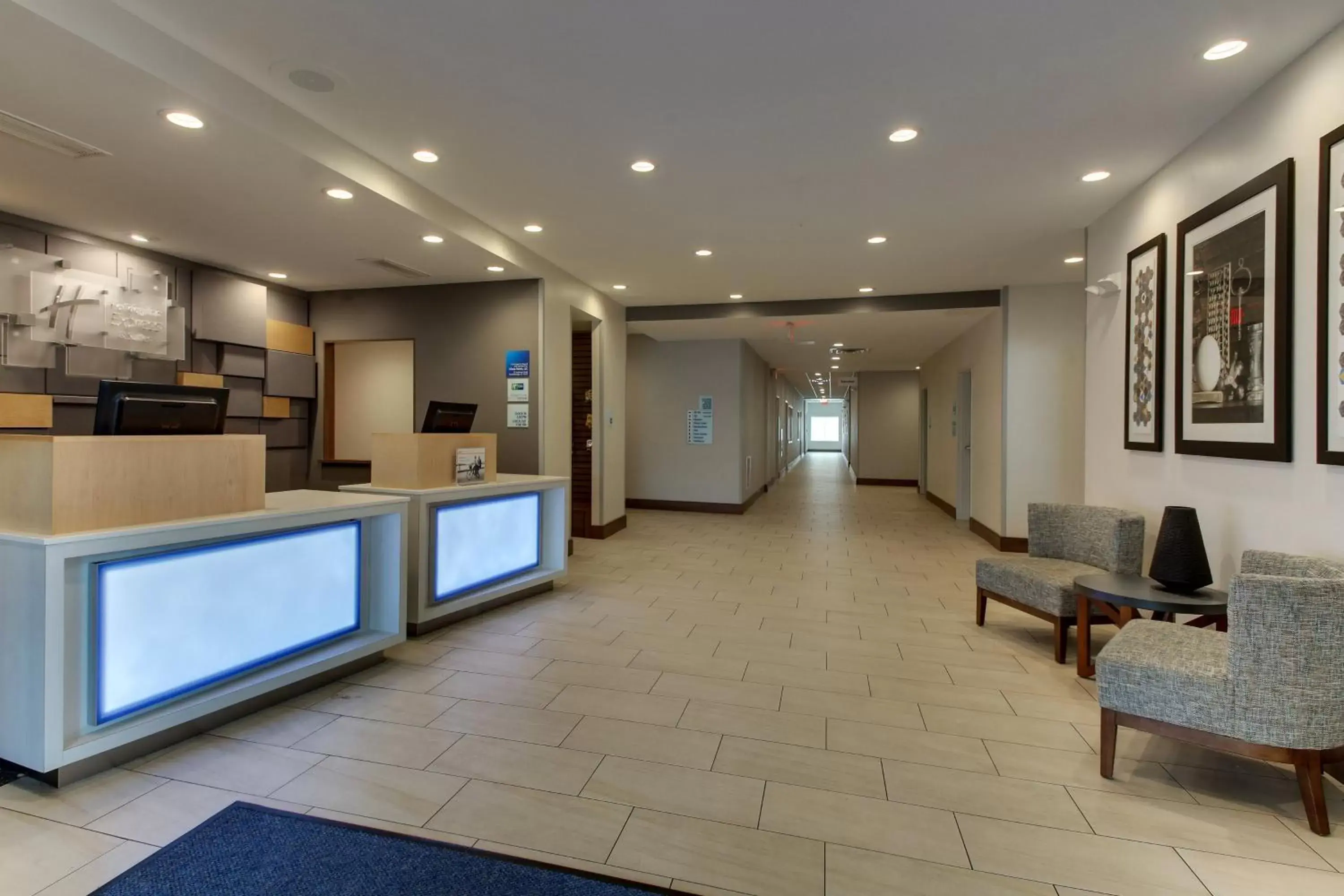 Lobby or reception, Lobby/Reception in Holiday Inn Express & Suites - Ithaca, an IHG Hotel