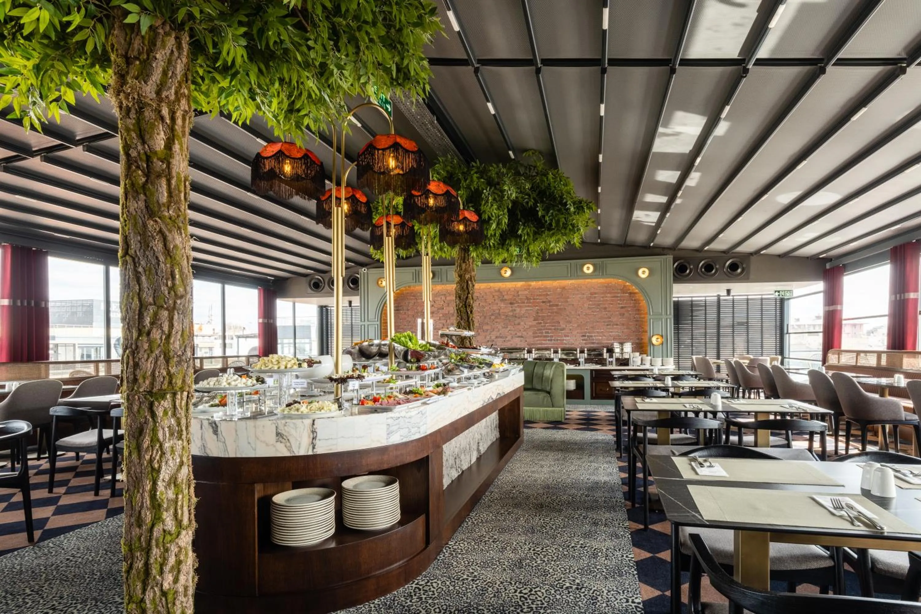 Breakfast in Hotel Yigitalp Istanbul