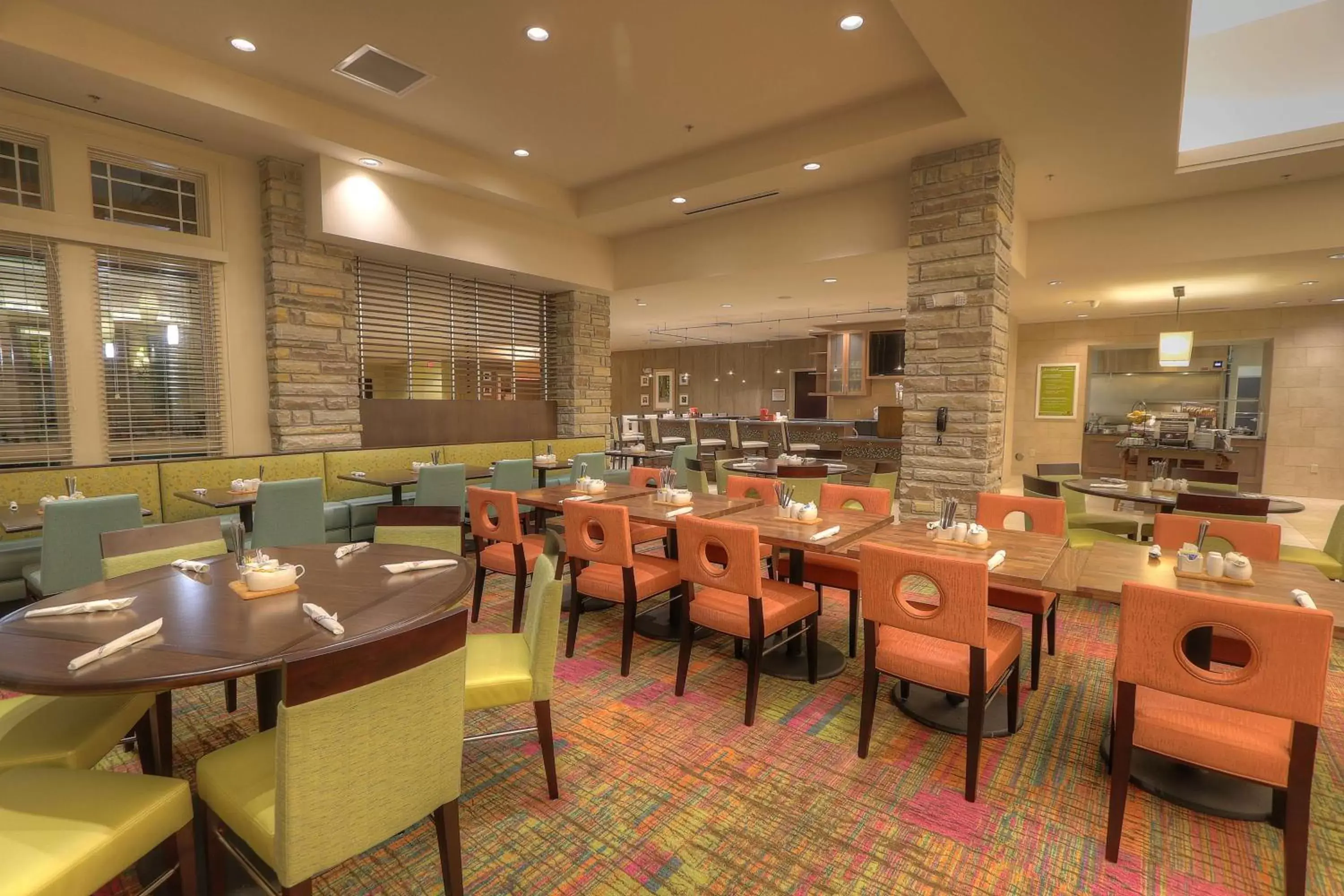Restaurant/Places to Eat in Hilton Garden Inn Pigeon Forge