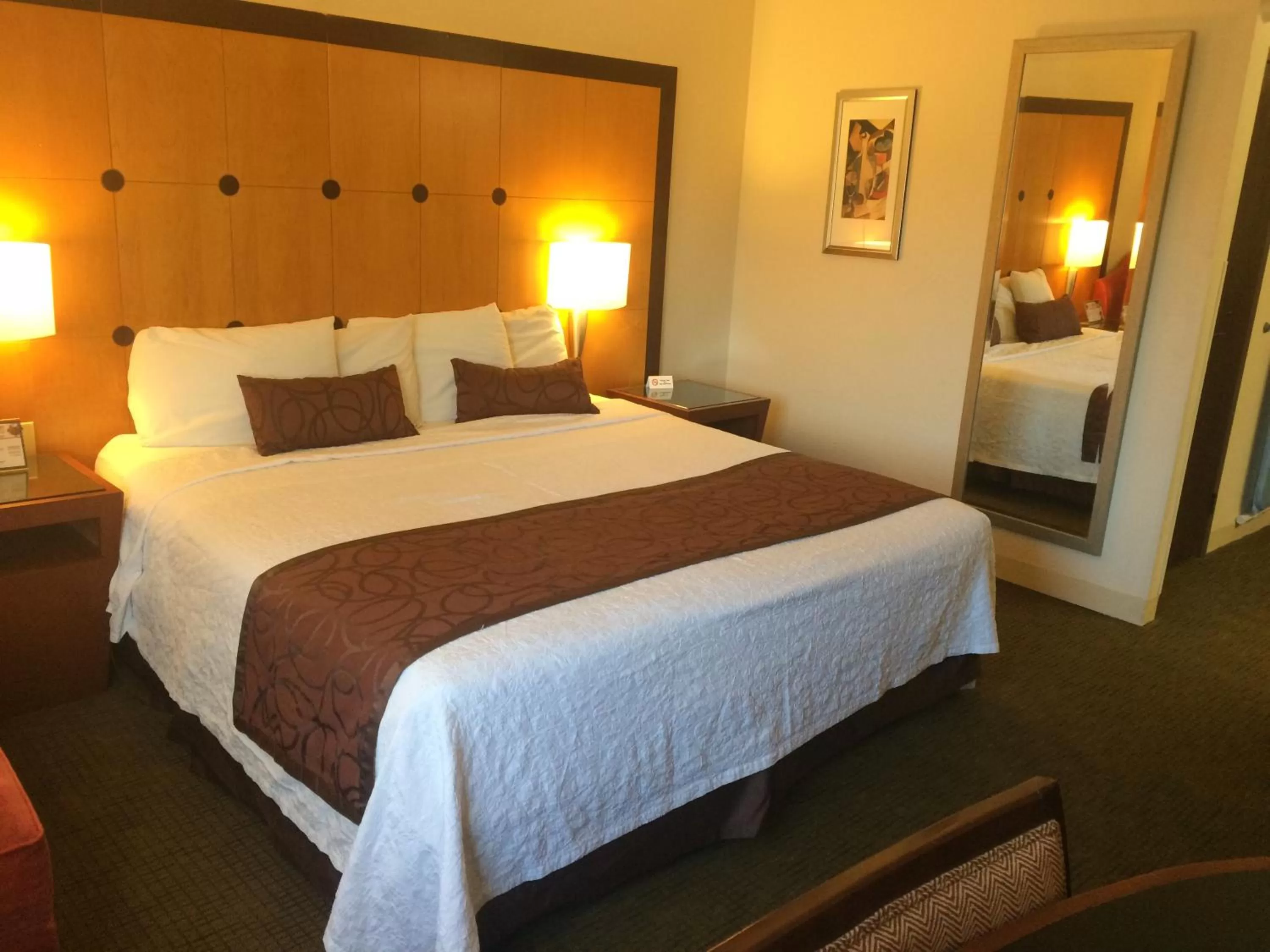 Bed in Travelodge by Wyndham Brooklyn Center