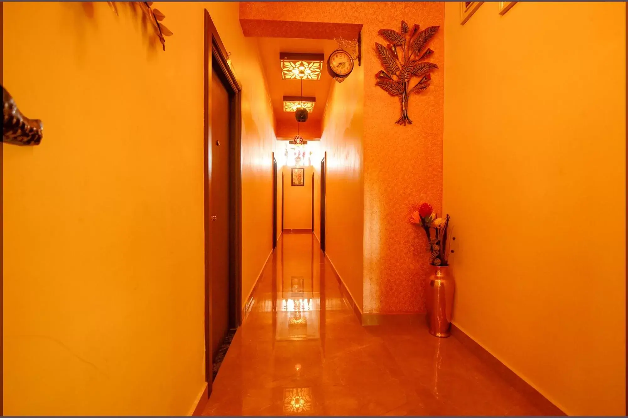 Lobby or reception in FabHotel Vijaylakshmi Stay Inn - Nr Chennai International Airport Lobby or reception in FabHotel Vijaylakshmi Stay Inn - Nr Chennai International Airport