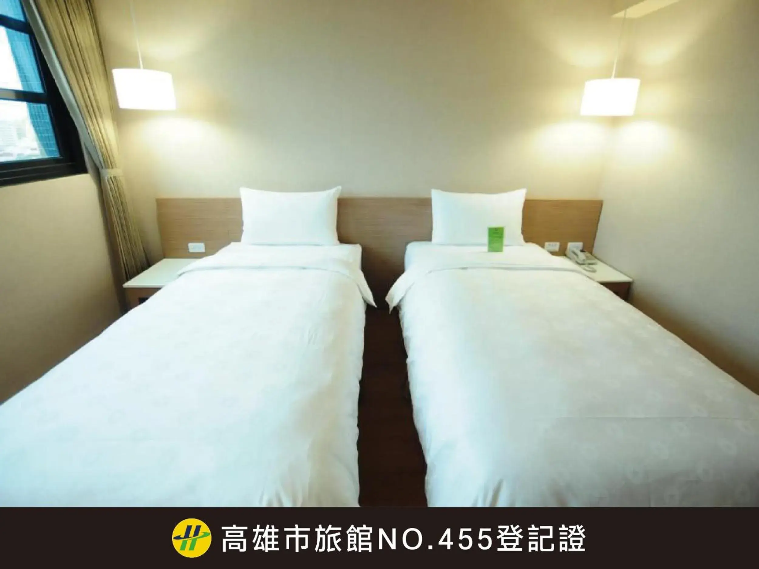 Bedroom, Bed in Kindness Hotel - Kaohsiung Main Station