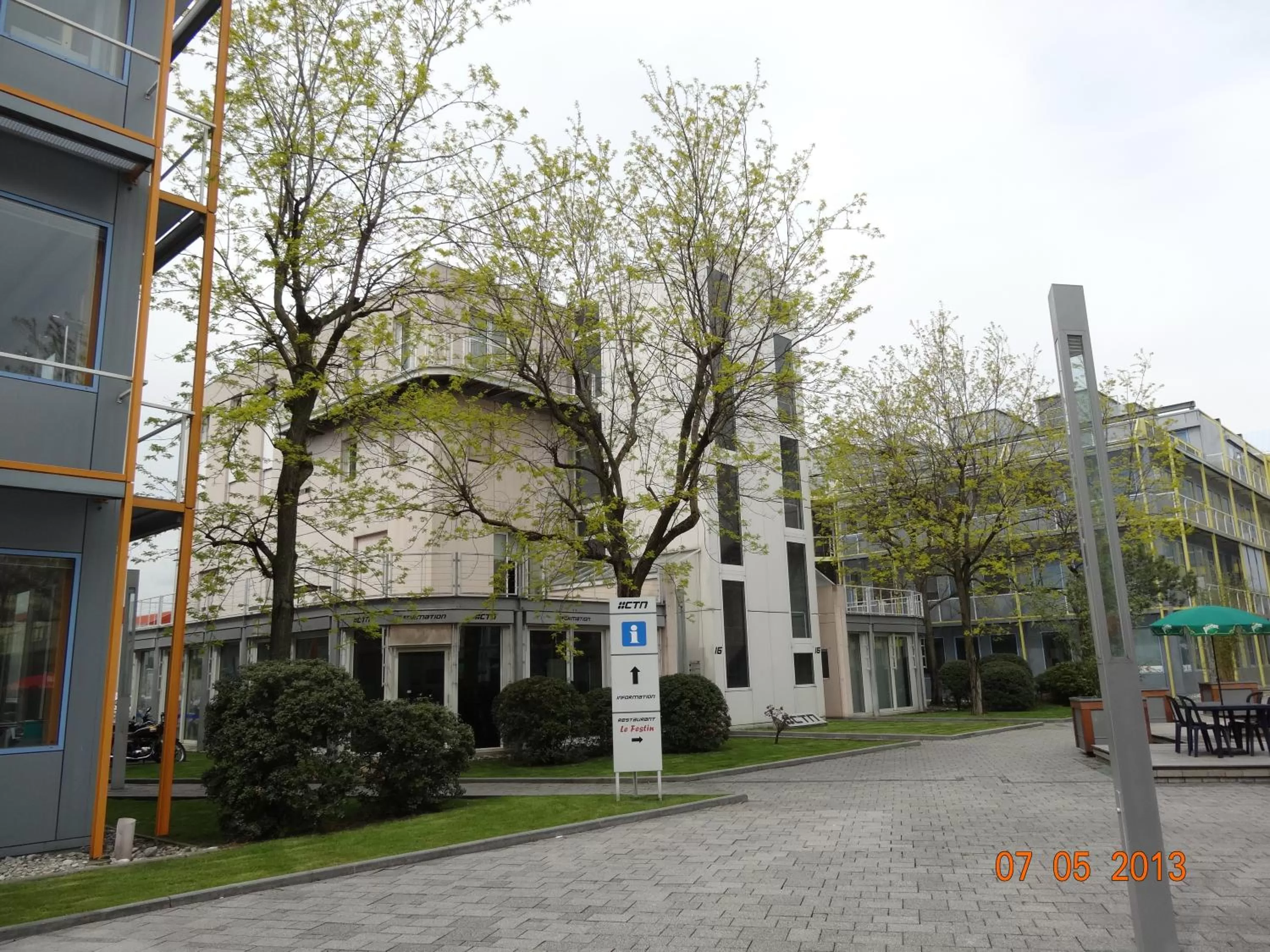 Property building in Les Chambres du CTN