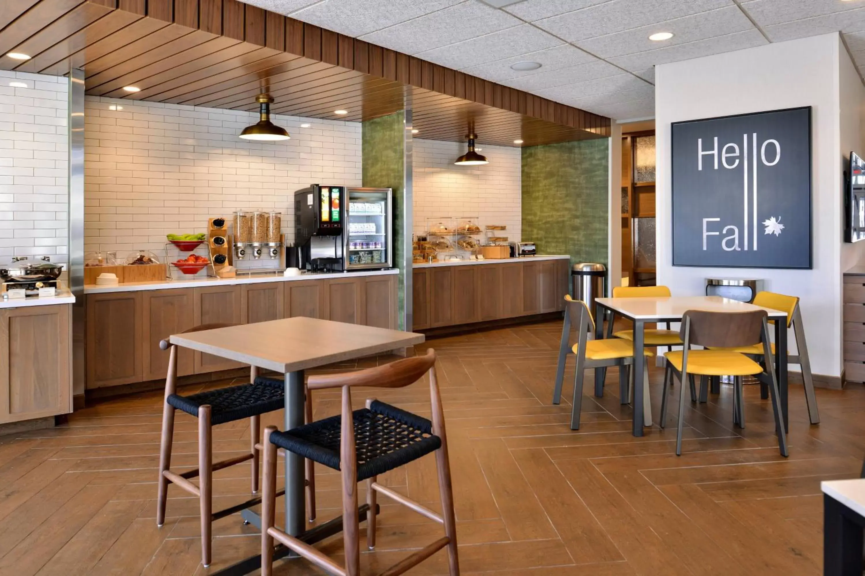 Breakfast, Restaurant/Places to Eat in Fairfield Inn and Suites by Marriott Minneapolis Shakopee