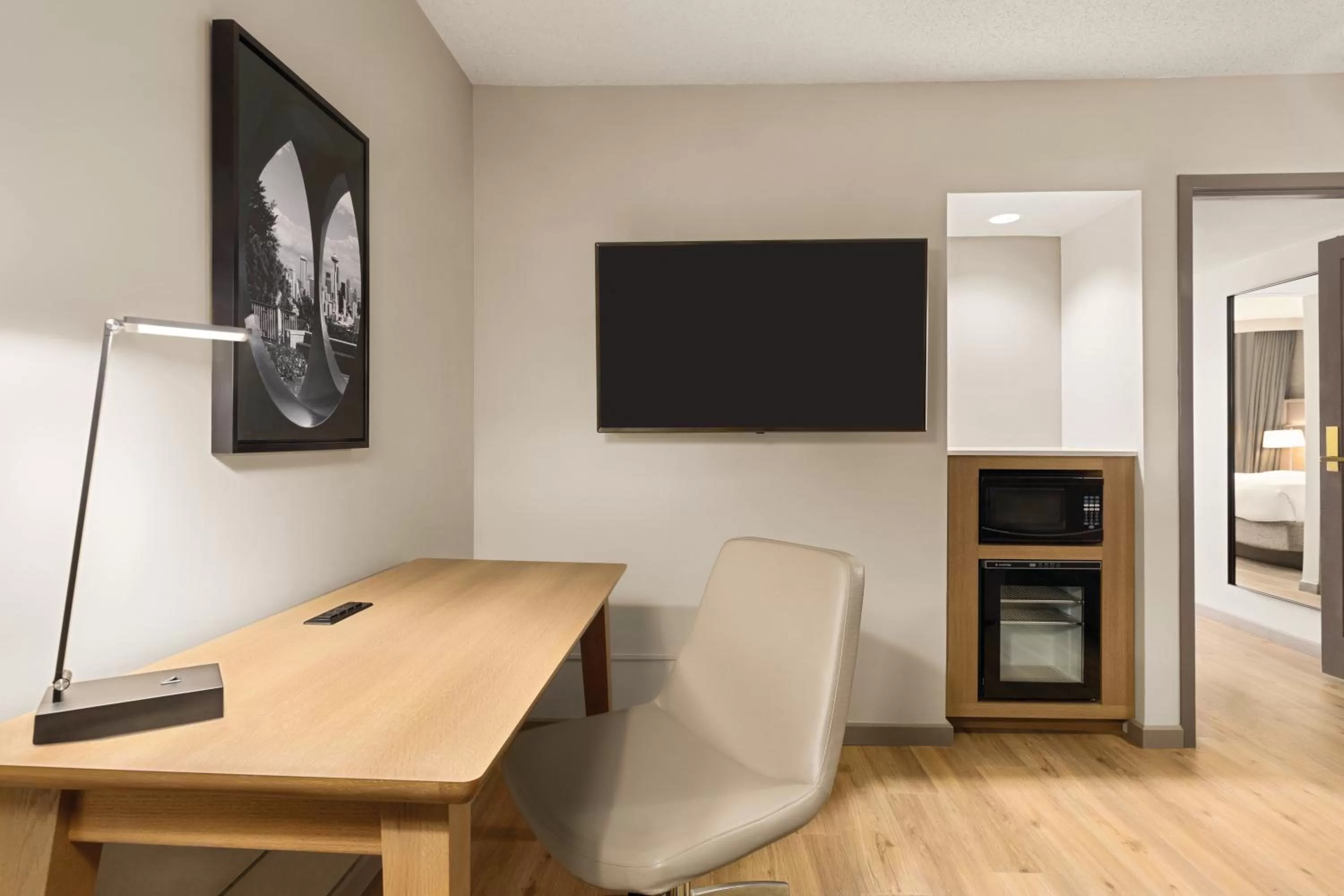 Living room in Radisson Hotel Seattle Airport