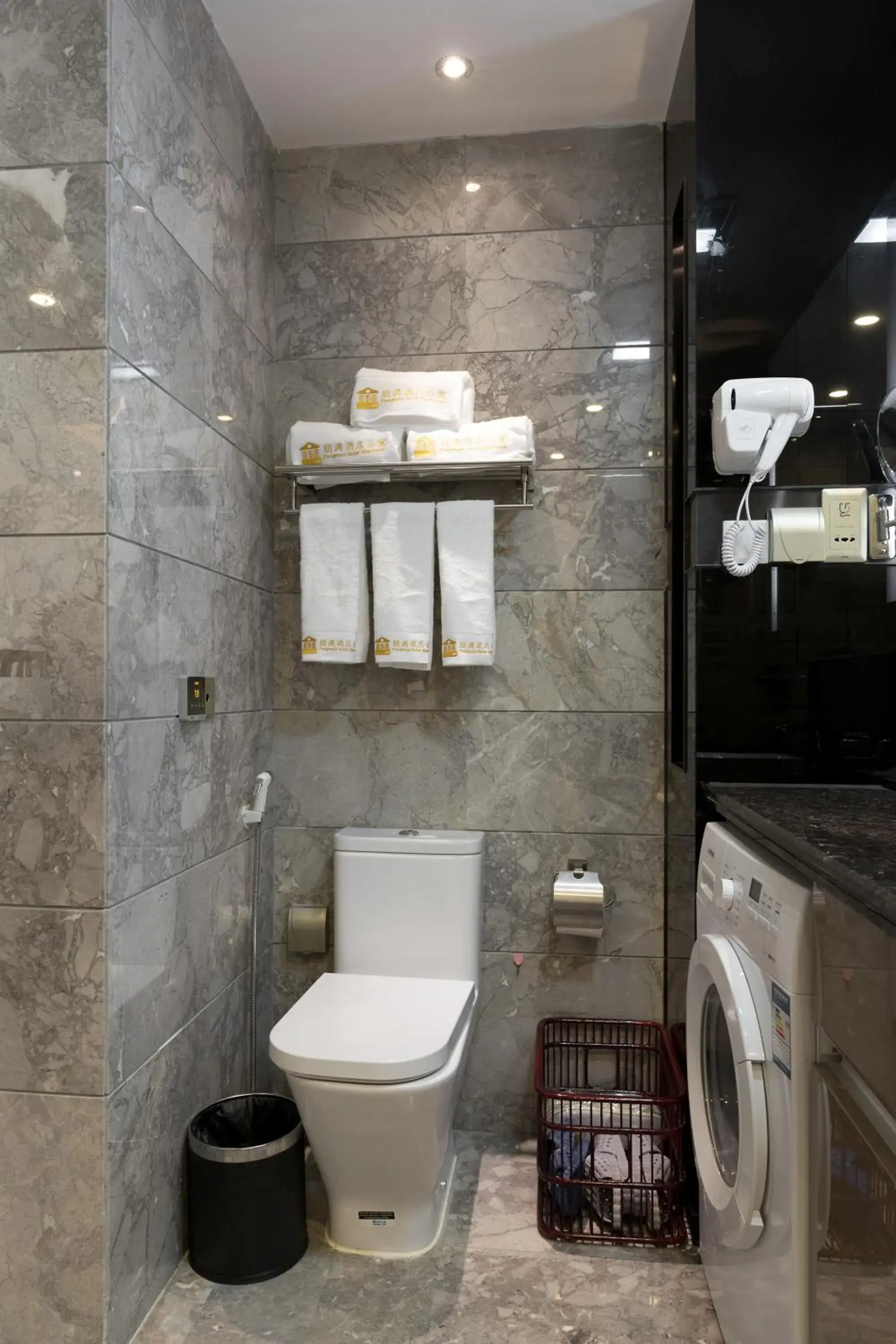 Toilet, Bathroom in Pengman Beijing Rd. A-mall Apartment