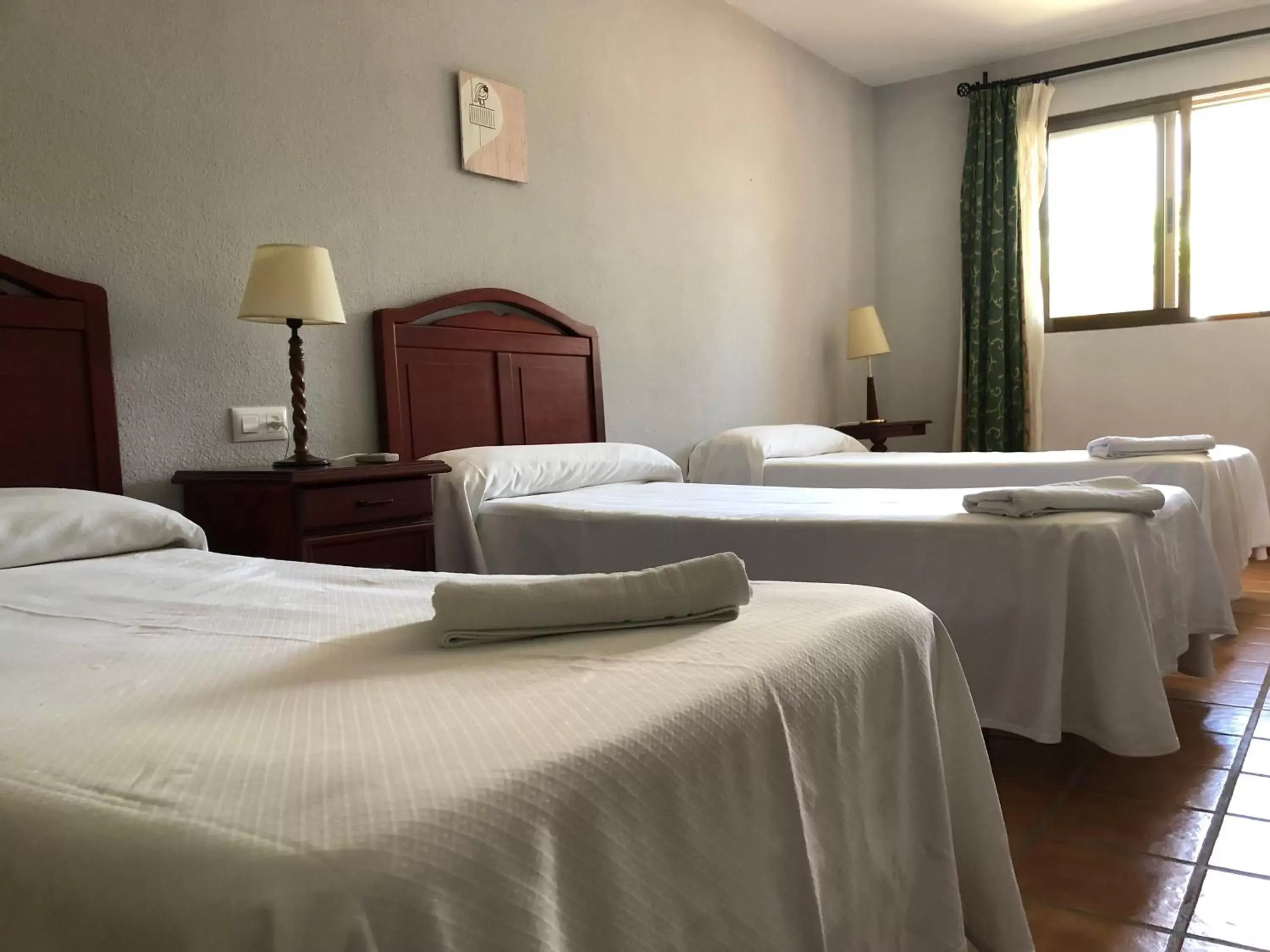 Bedroom, Bed in Apartamentos Atalayas Extremadura