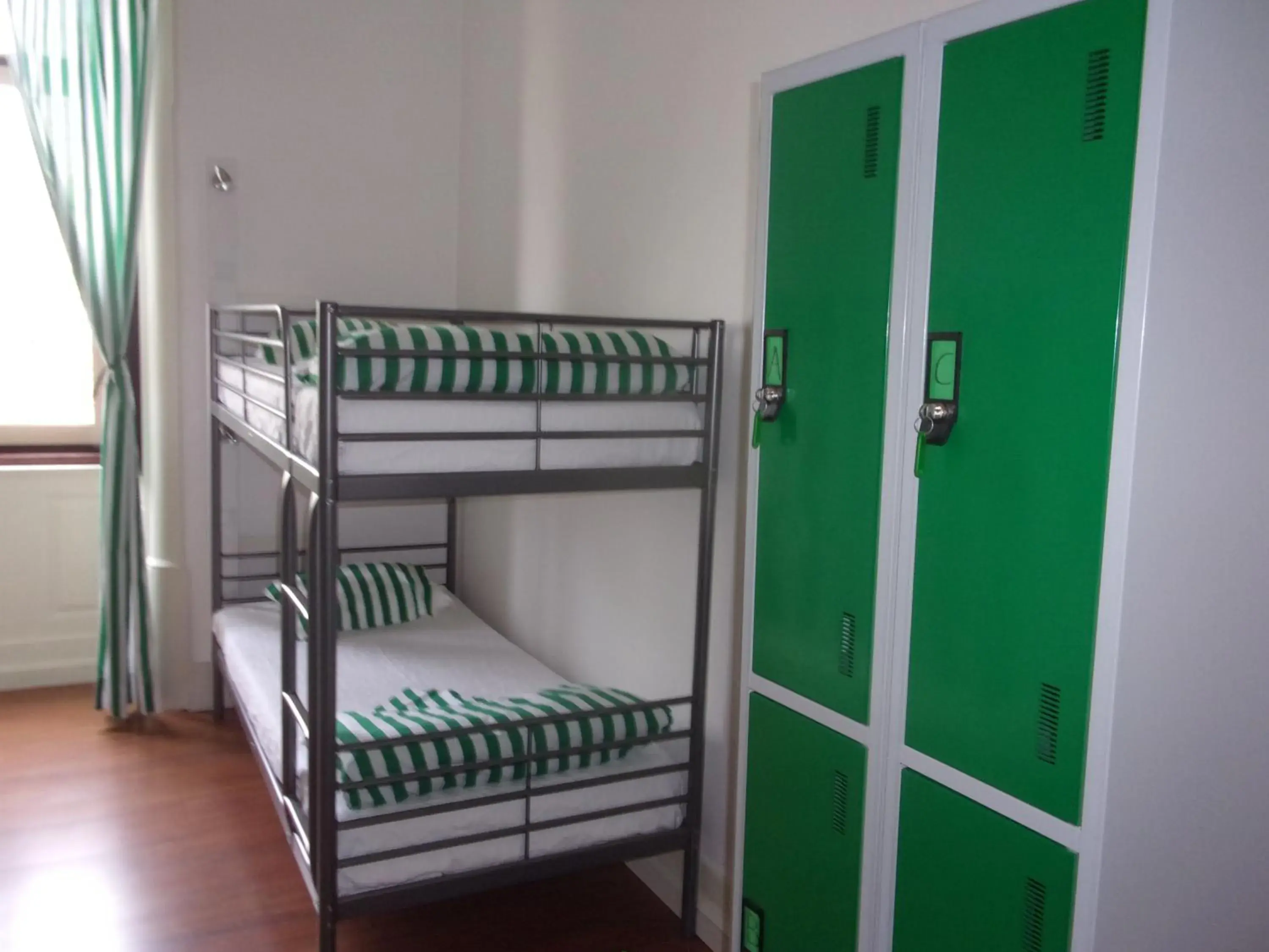 Bunk Bed in Hostel 402