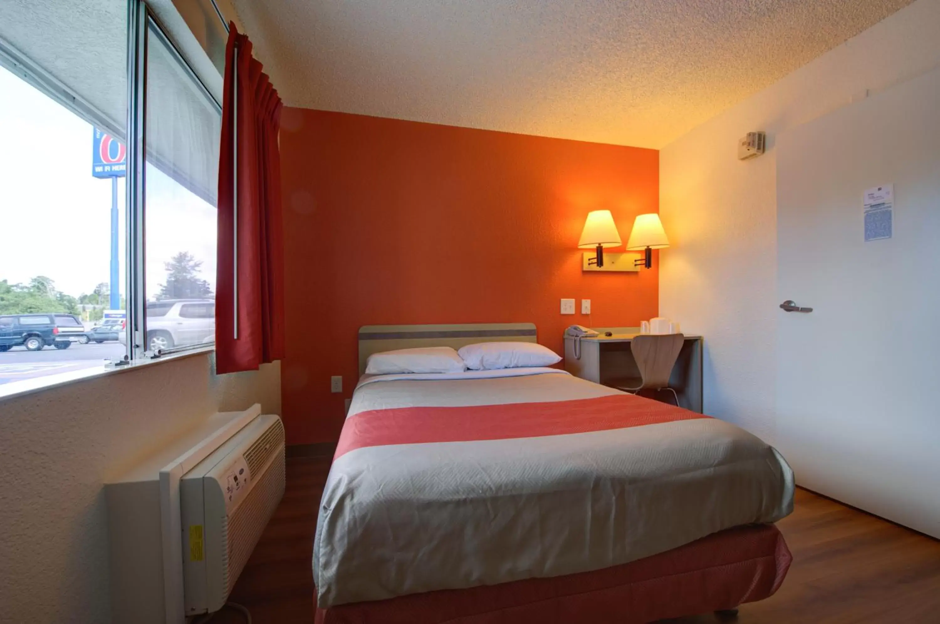 Bed in Motel 6-Seattle, WA - Airport