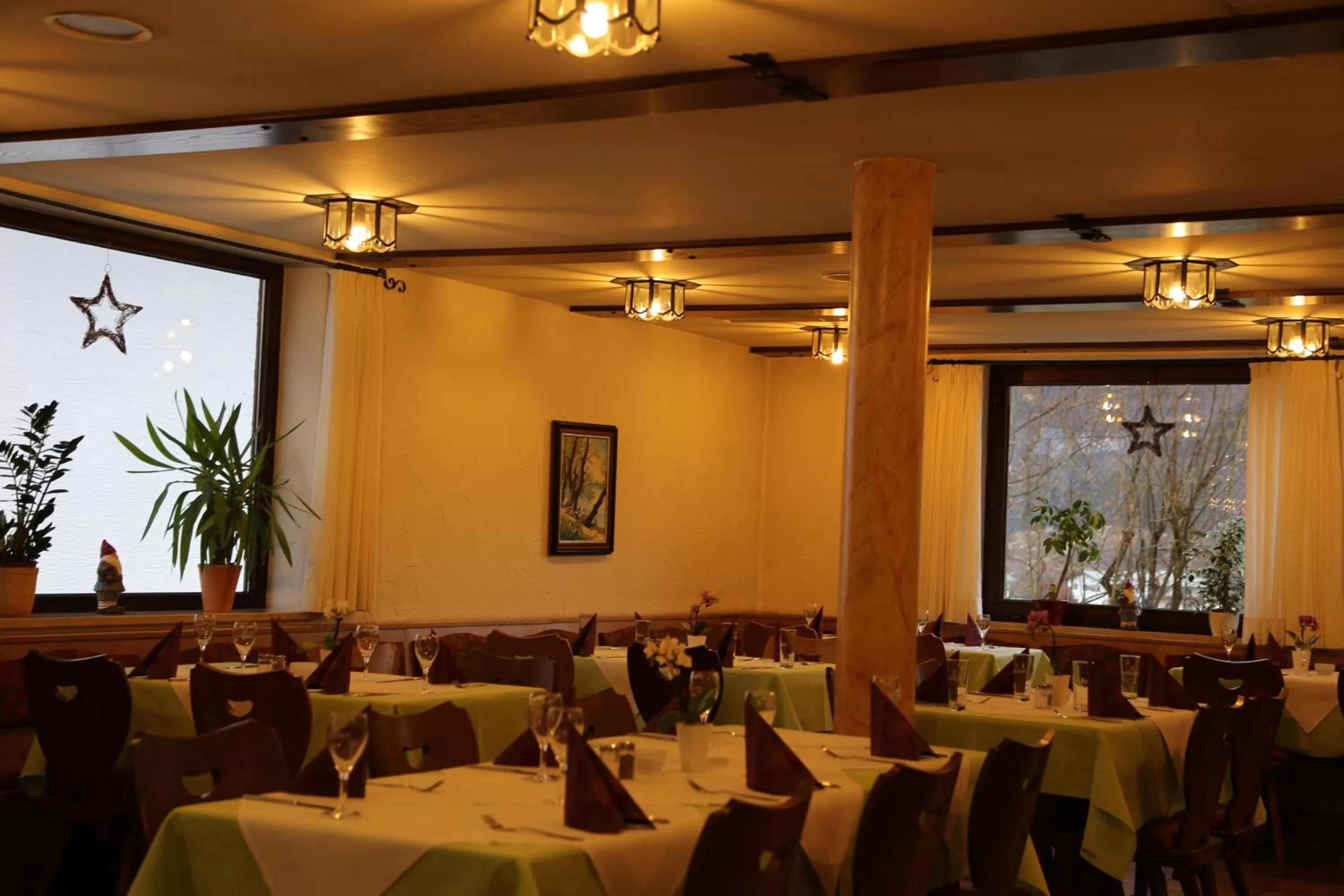 Restaurant/places to eat in Hotel Köppeleck