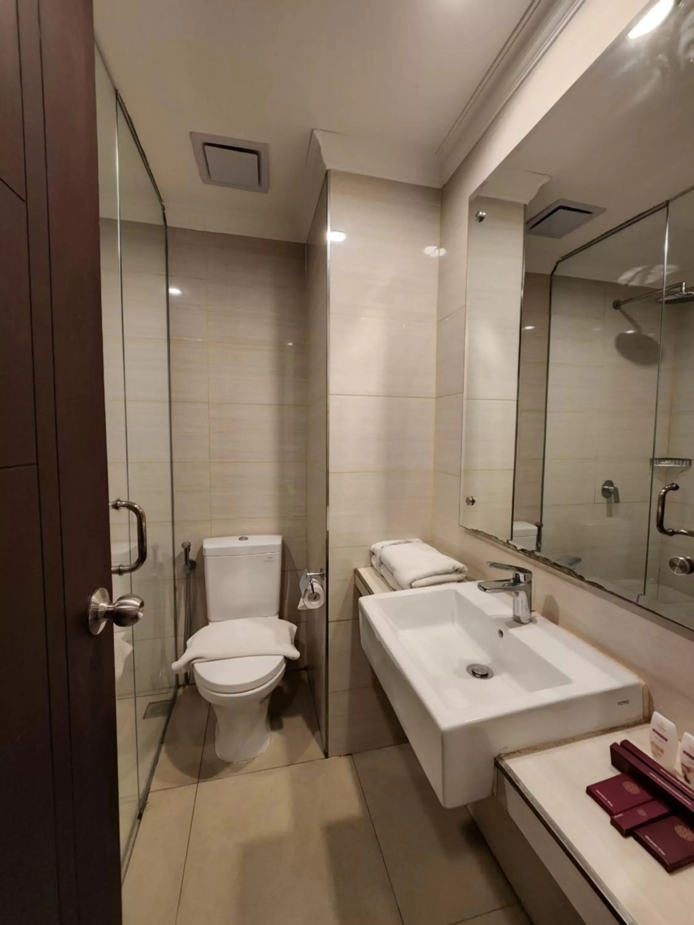 Bathroom in Grand Sunshine Resort & Convention