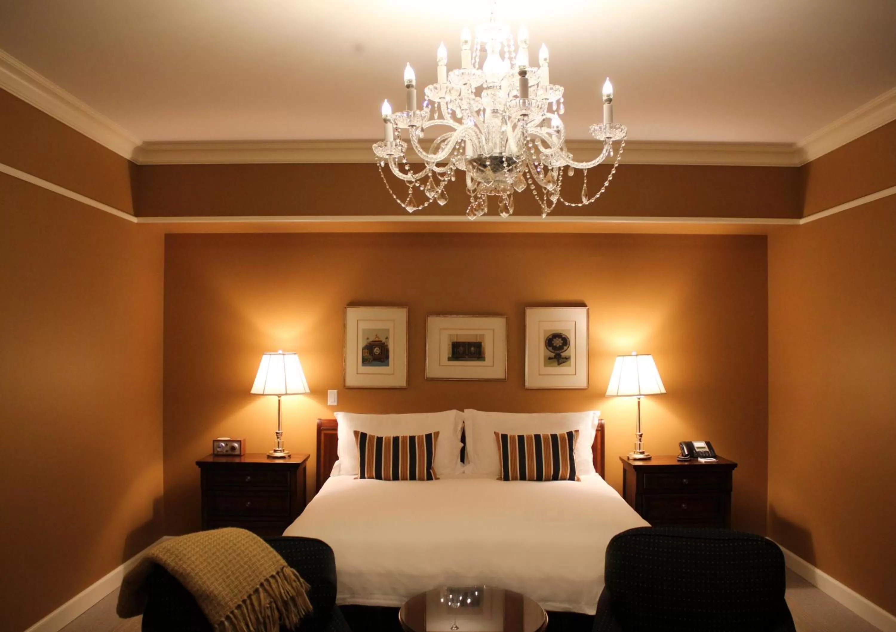 Bedroom in The Bruce Hotel