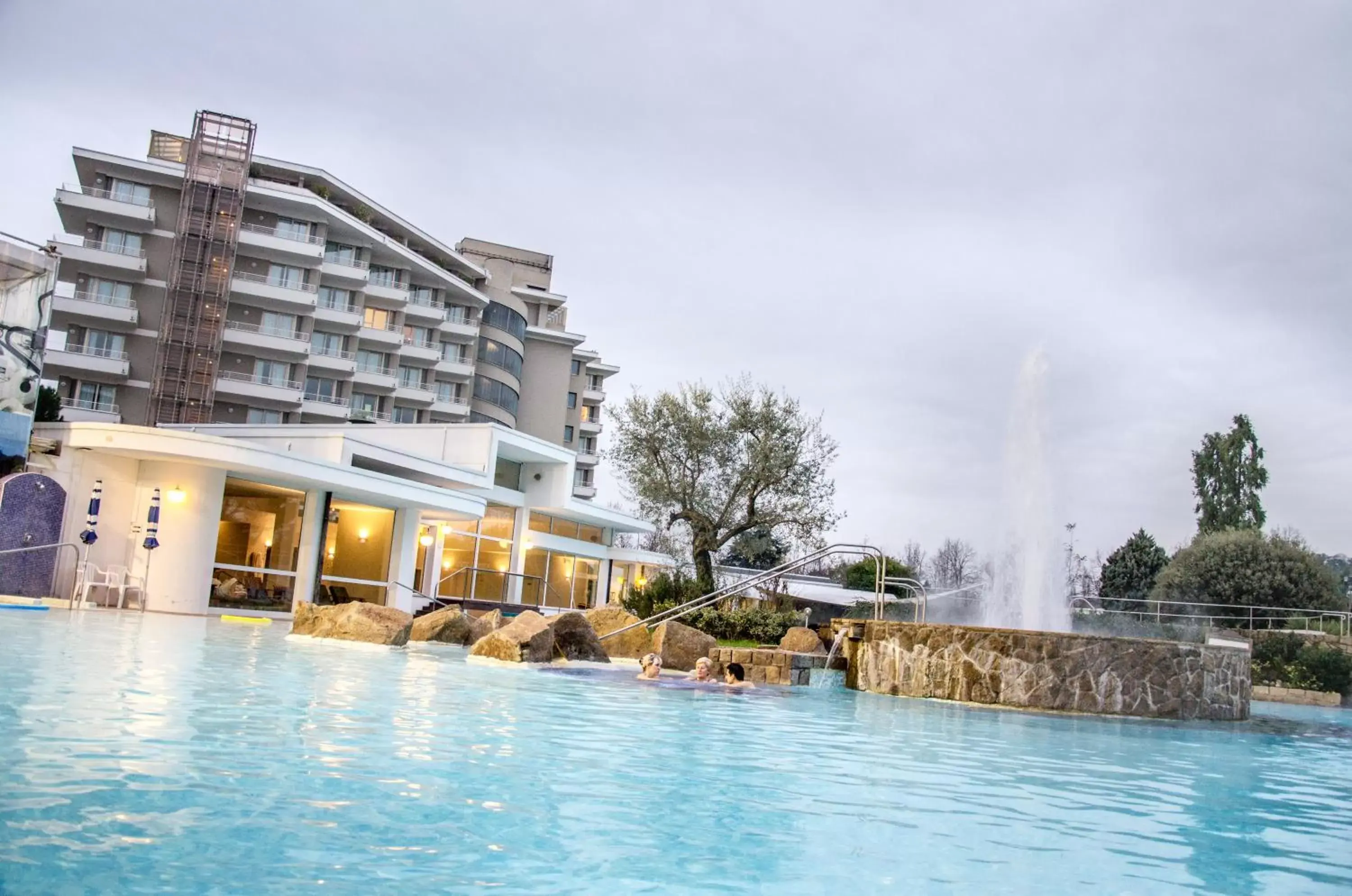 Swimming Pool in Hotel Splendid