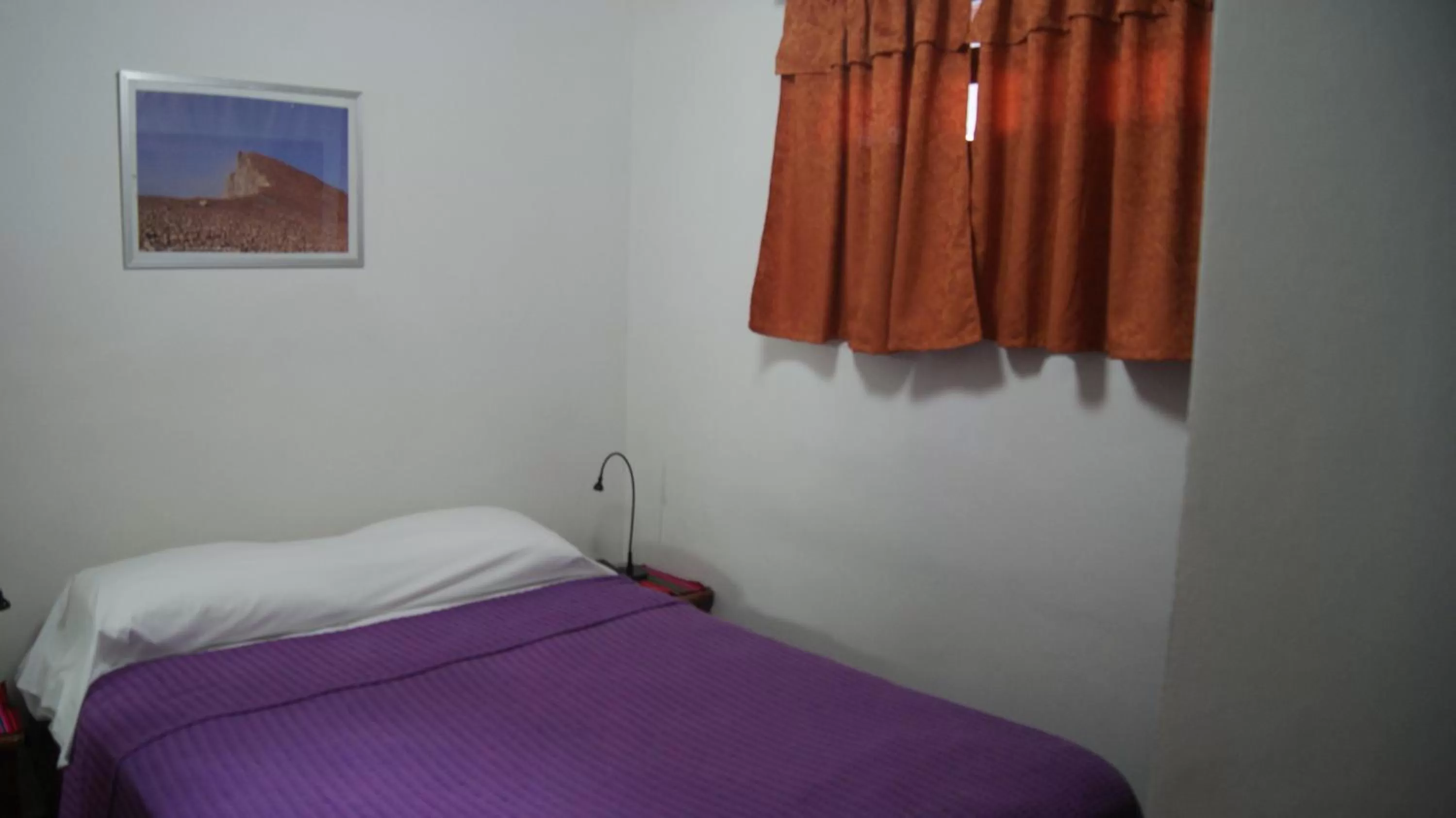 Bedroom, Bed in Hotel Cacique Adiact