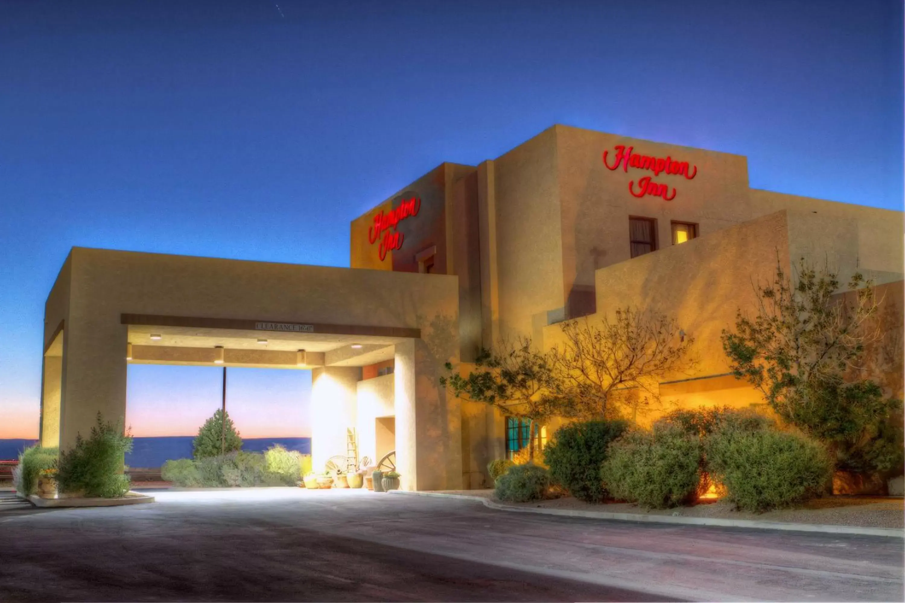 Property Building in Hampton Inn Kayenta Monument Valley