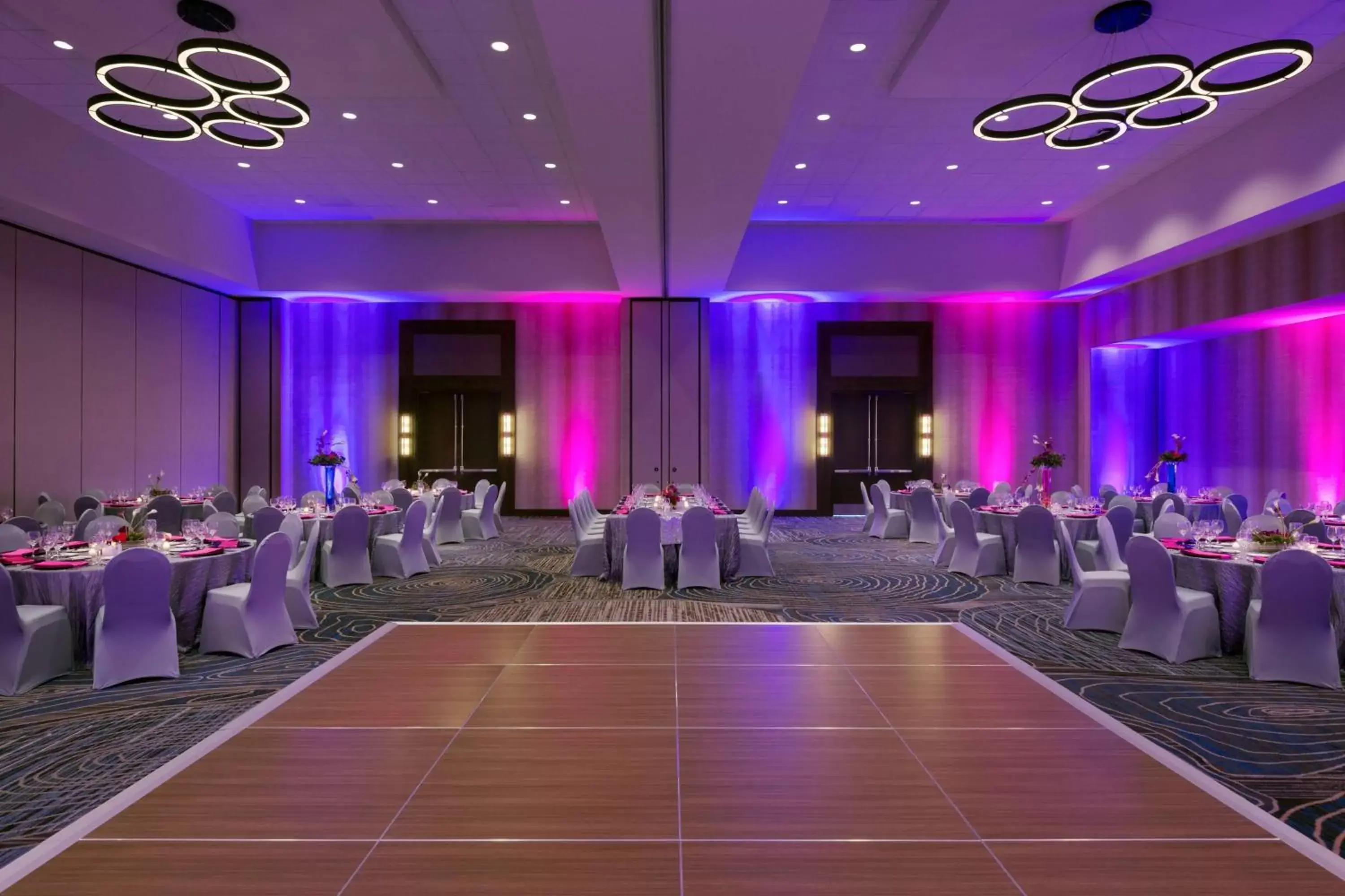 Meeting/conference room, Banquet Facilities in Embassy Suites By Hilton San Antonio Landmark