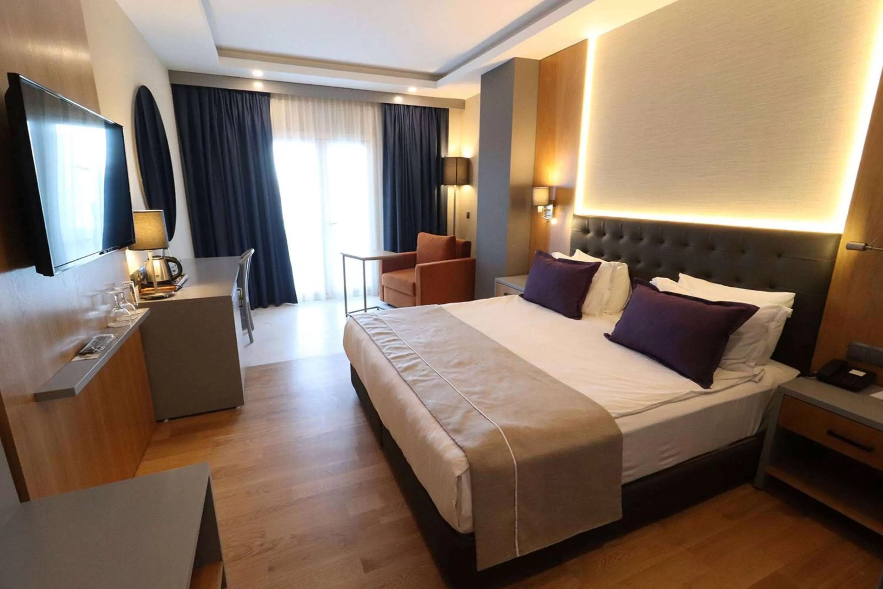 Photo of the whole room, Bed in La Quinta by Wyndham Bodrum