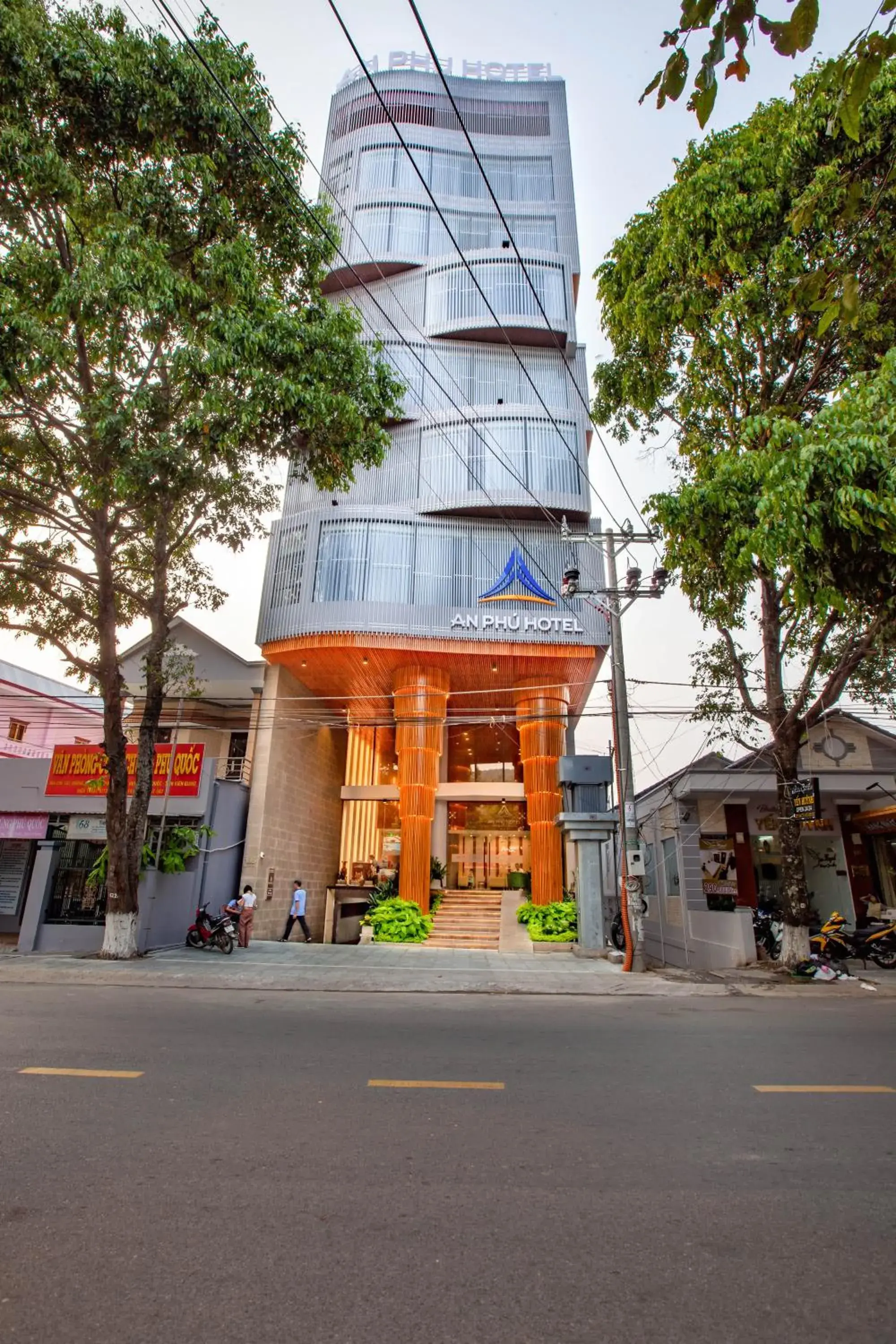 Facade/entrance, Property Building in An Phu Hotel