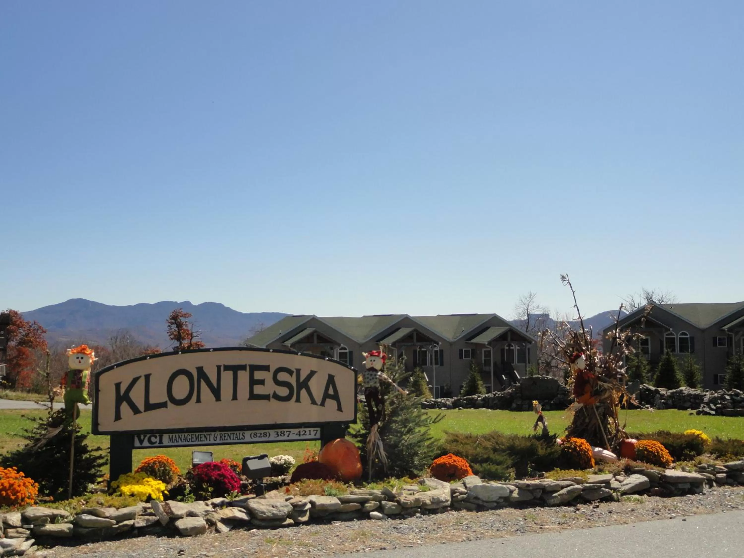 Property logo or sign, Property Building in Klonteska Condominiums By VCI Real Estate Services