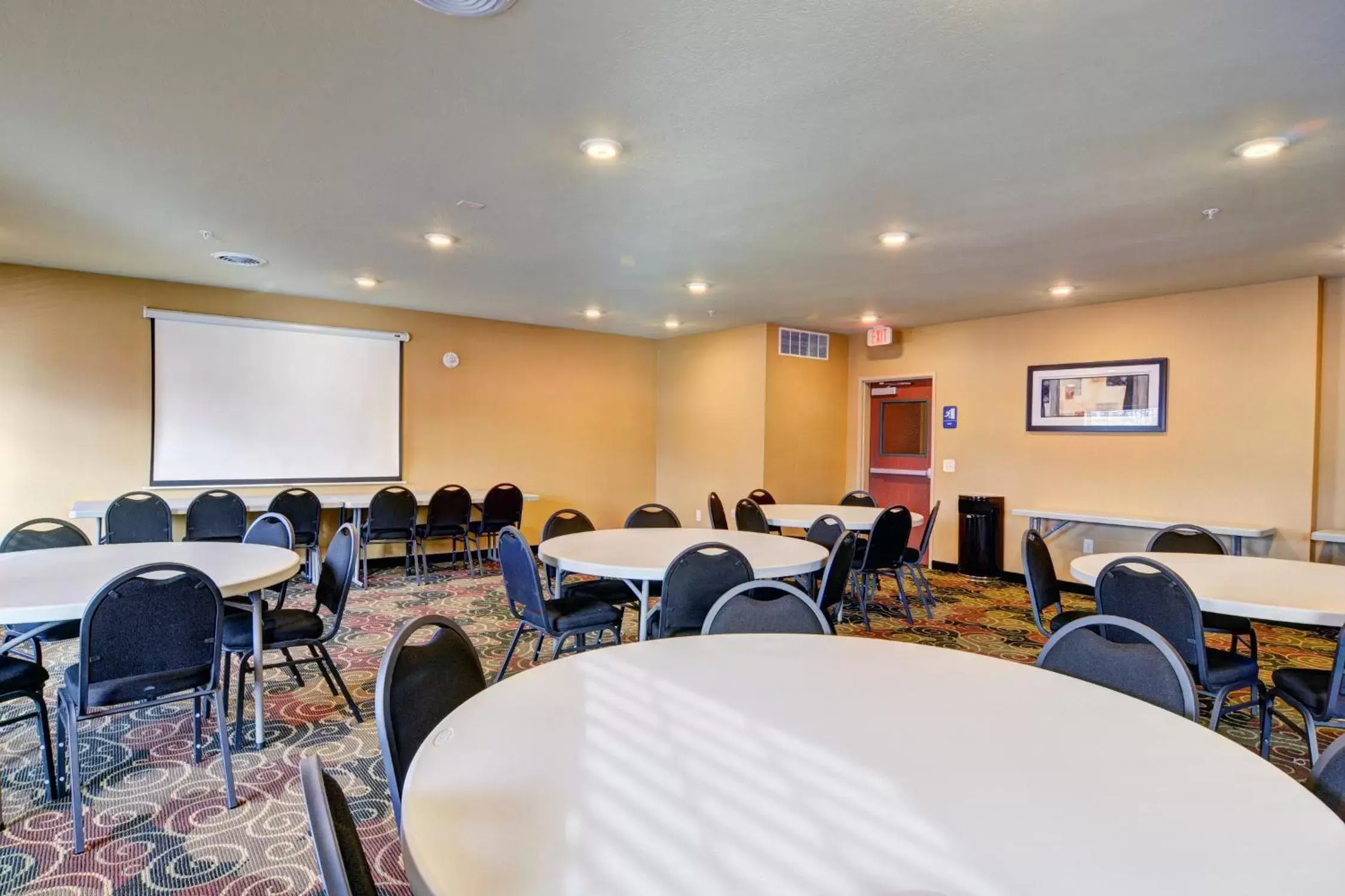 Meeting/conference room in Cobblestone Hotel & Suites - Punxsutawney