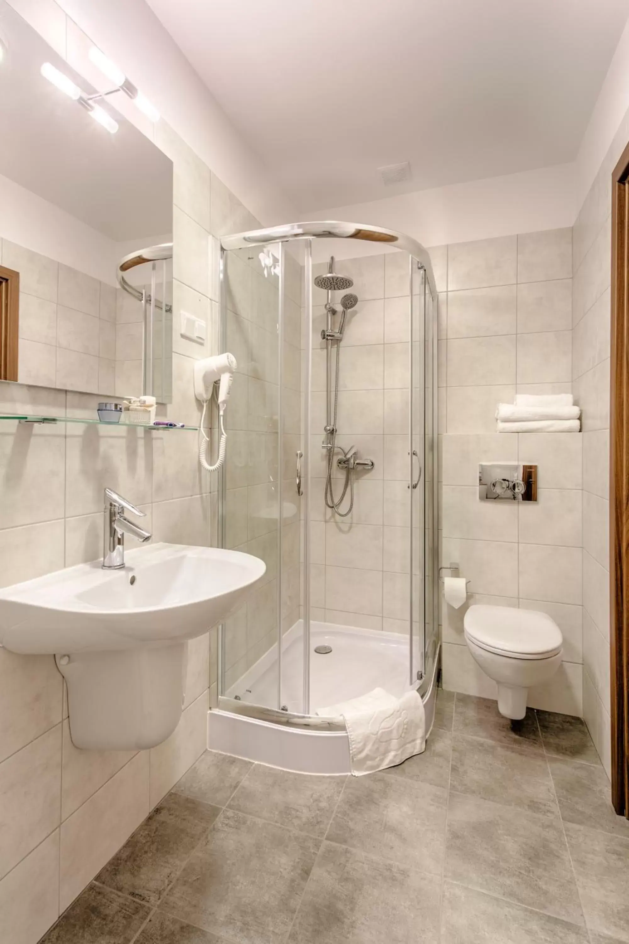 Shower, Bathroom in Zulian Aparthotel by Artery Hotels