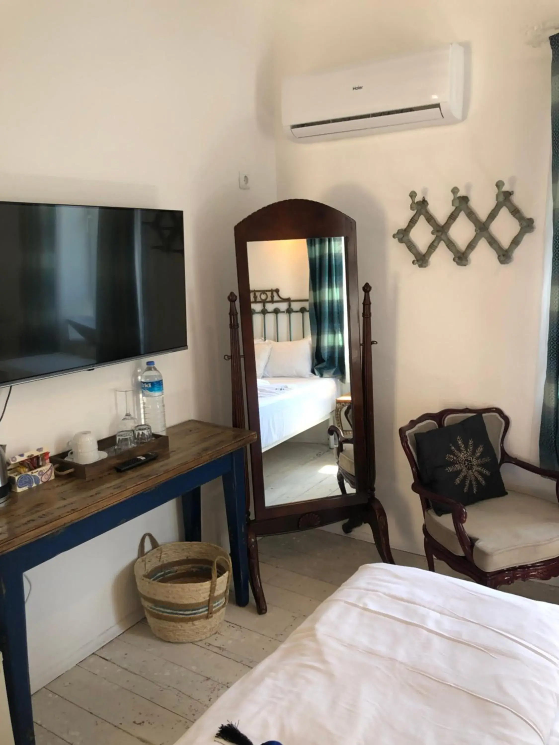 Bed in Lemon Villa Hotel - Adult Only