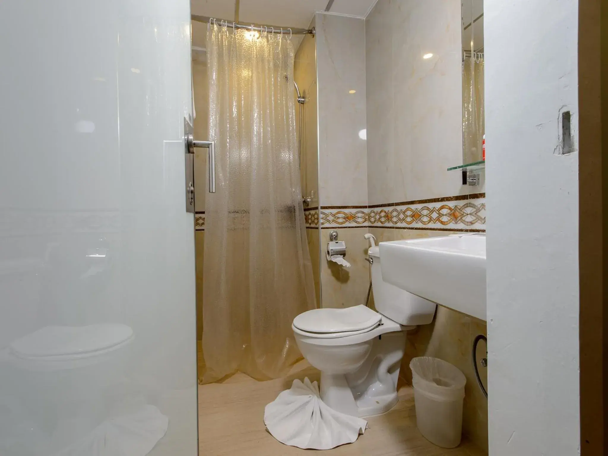 Shower in I Residence Hotel Silom