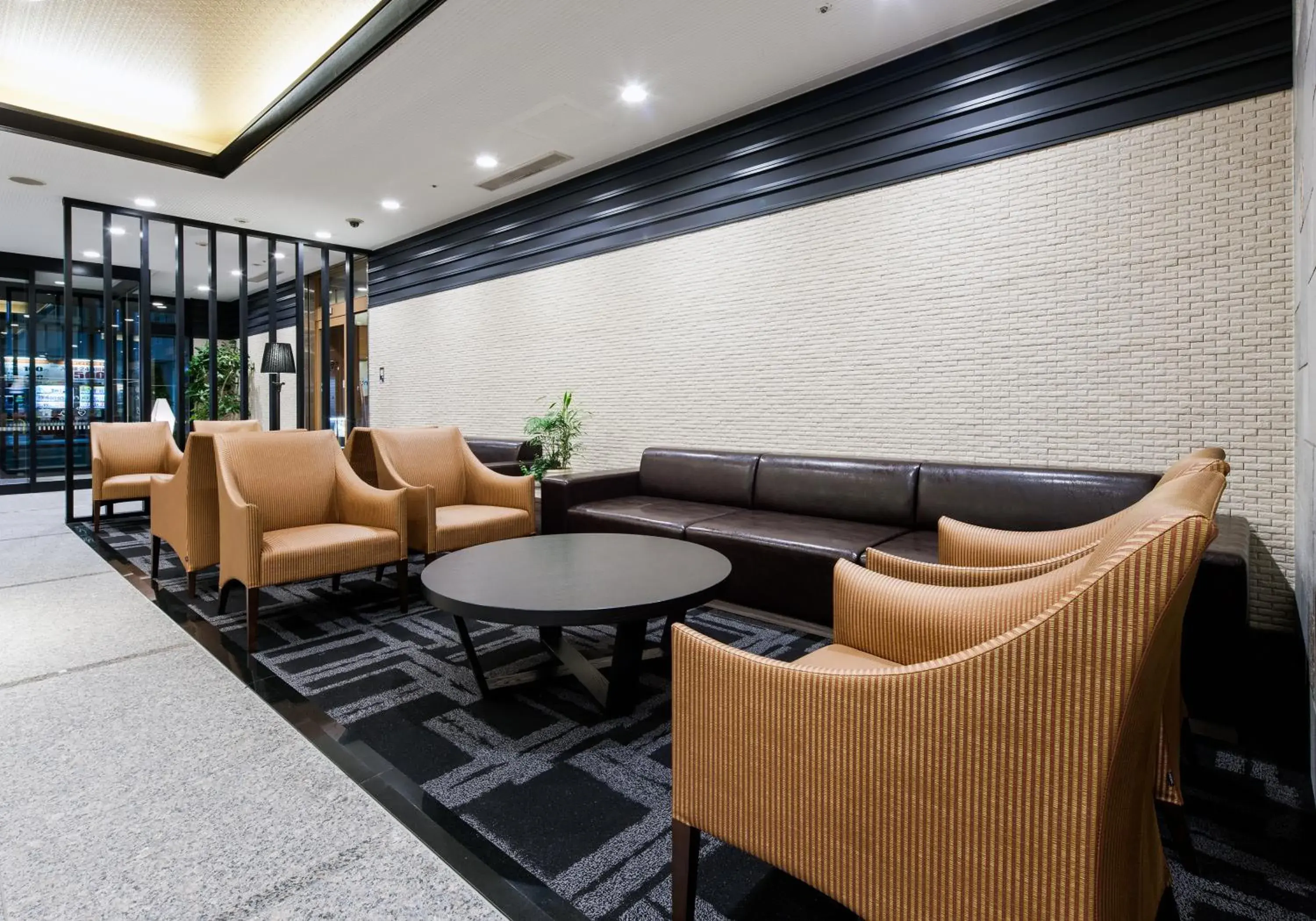 Lobby or reception, Lounge/Bar in Daiwa Roynet Hotel Kobe-Sannomiya