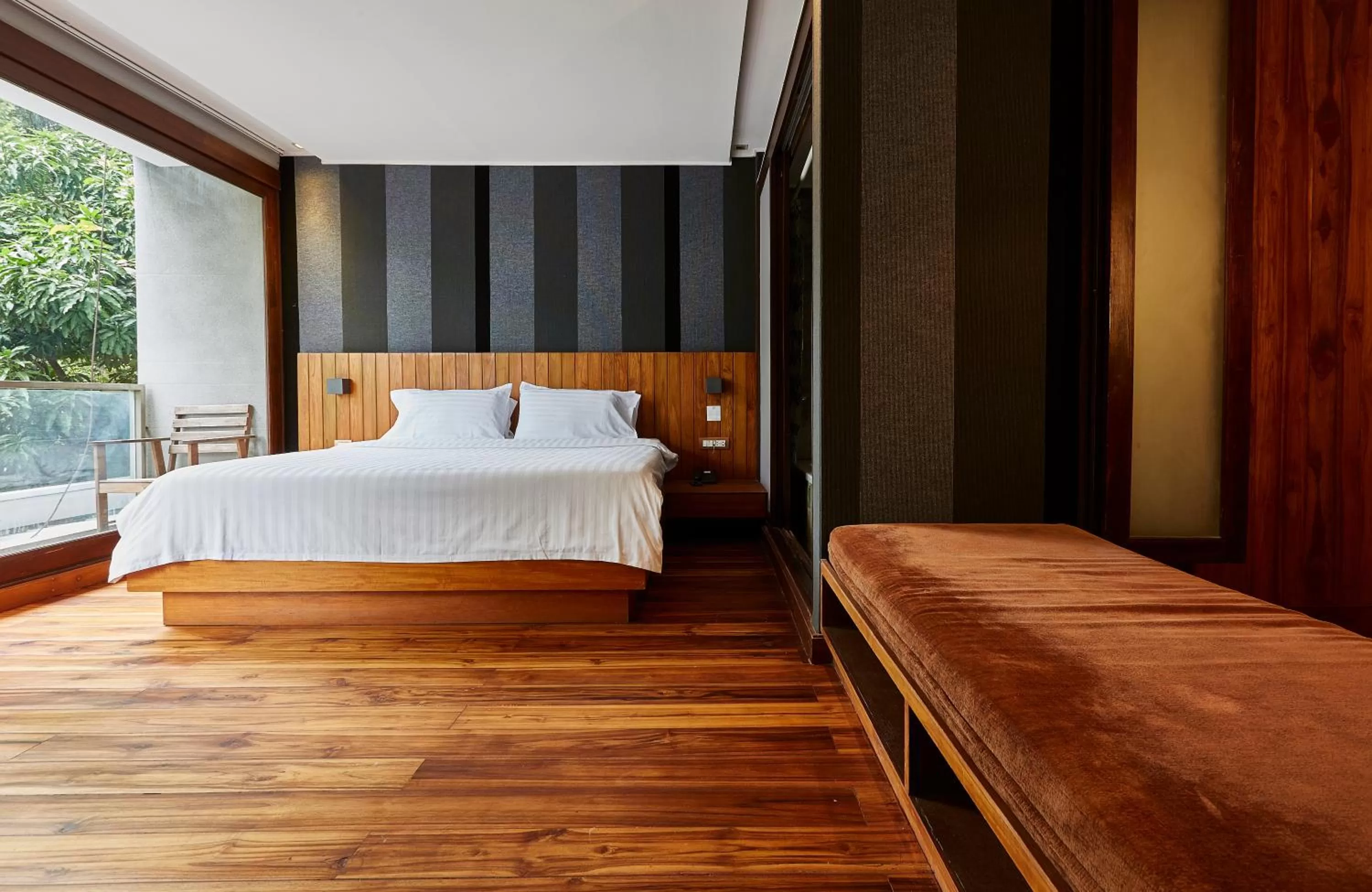 Bed in LUXX Langsuan Hotel - SHA Plus