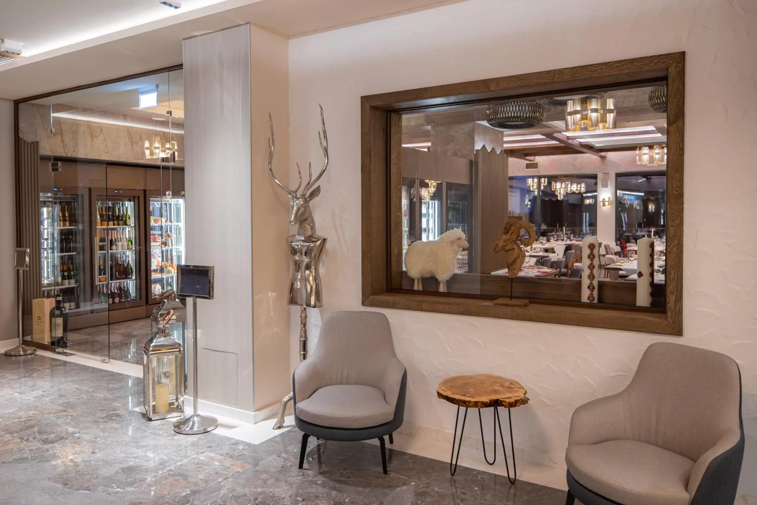 Lobby or reception, Lounge/Bar in Hotel Belmont