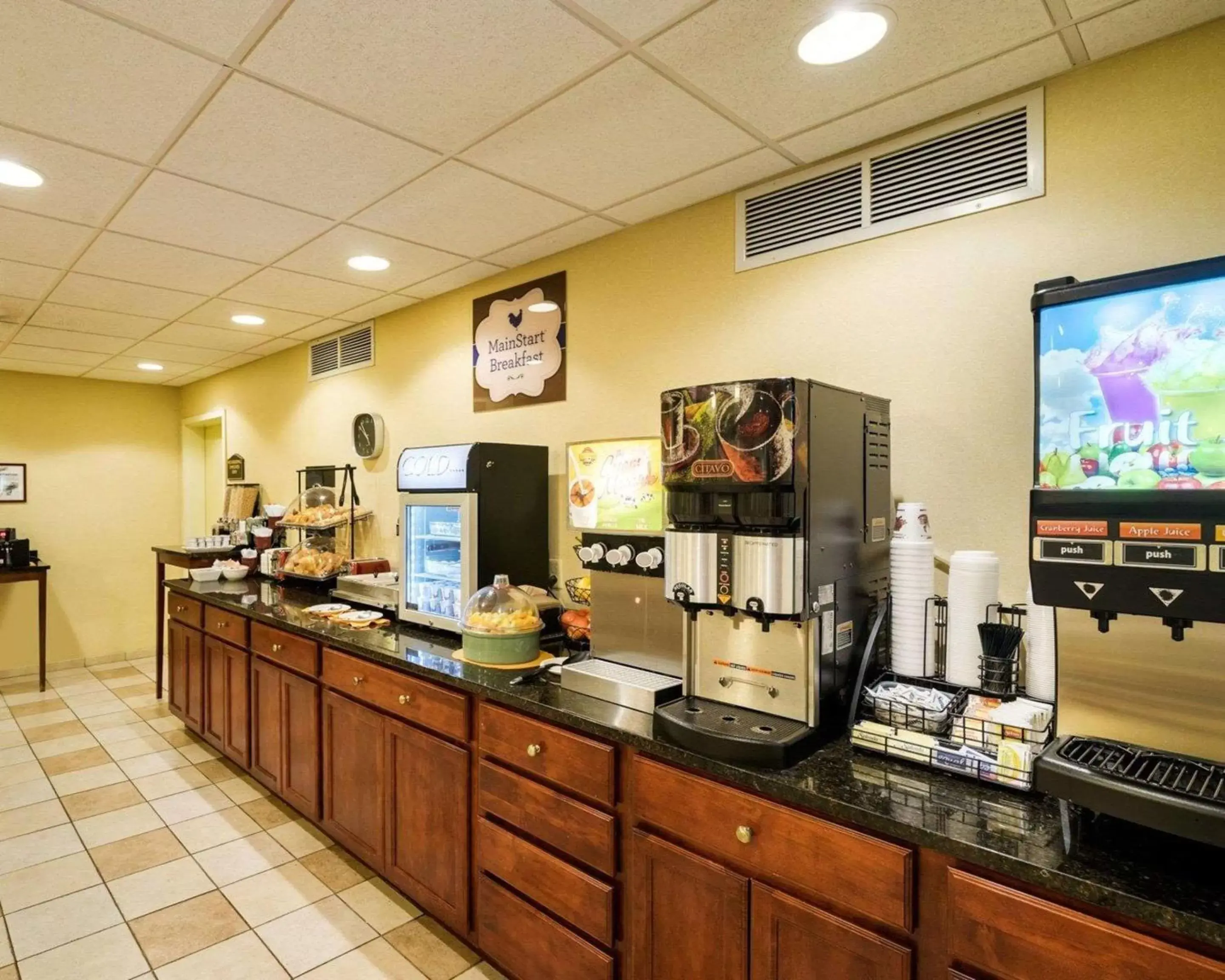 Restaurant/places to eat in Mainstay Suites Dover Restaurant/places to eat in Mainstay Suites Dover