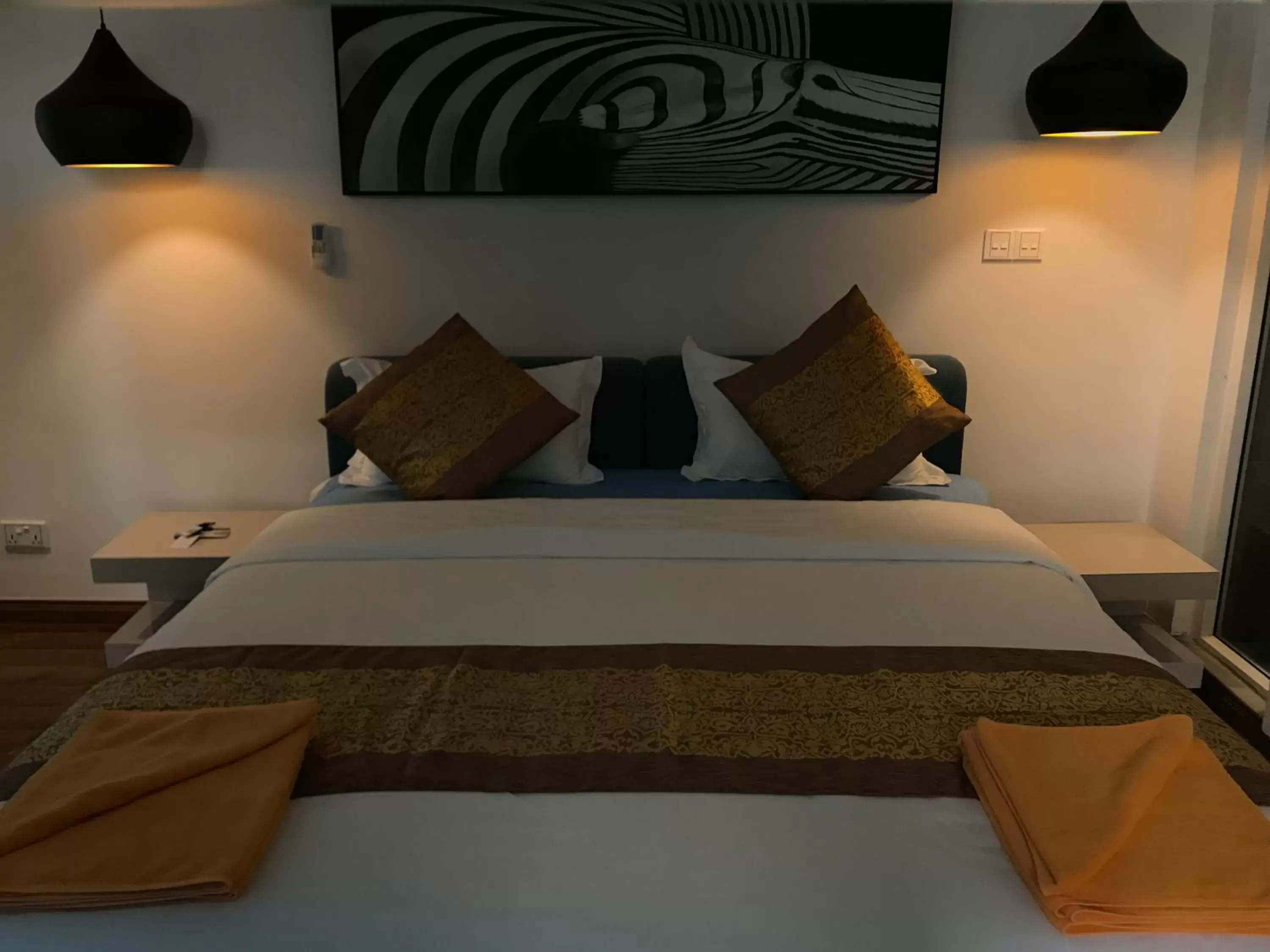 Club Double Room with Balcony in Benny's City Hotel Club Double Room with Balcony in Benny's City Hotel