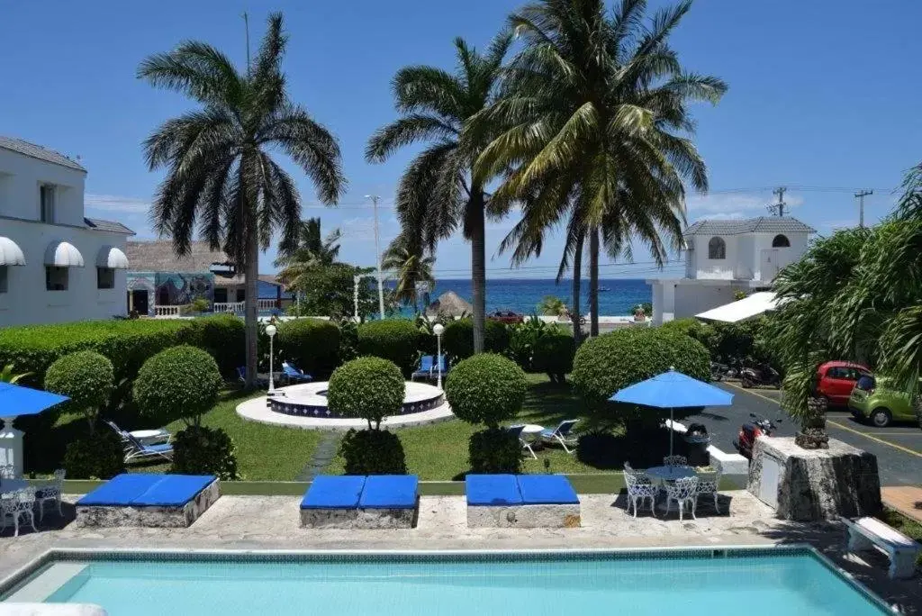 Garden, Pool View in Villablanca Garden Beach Hotel