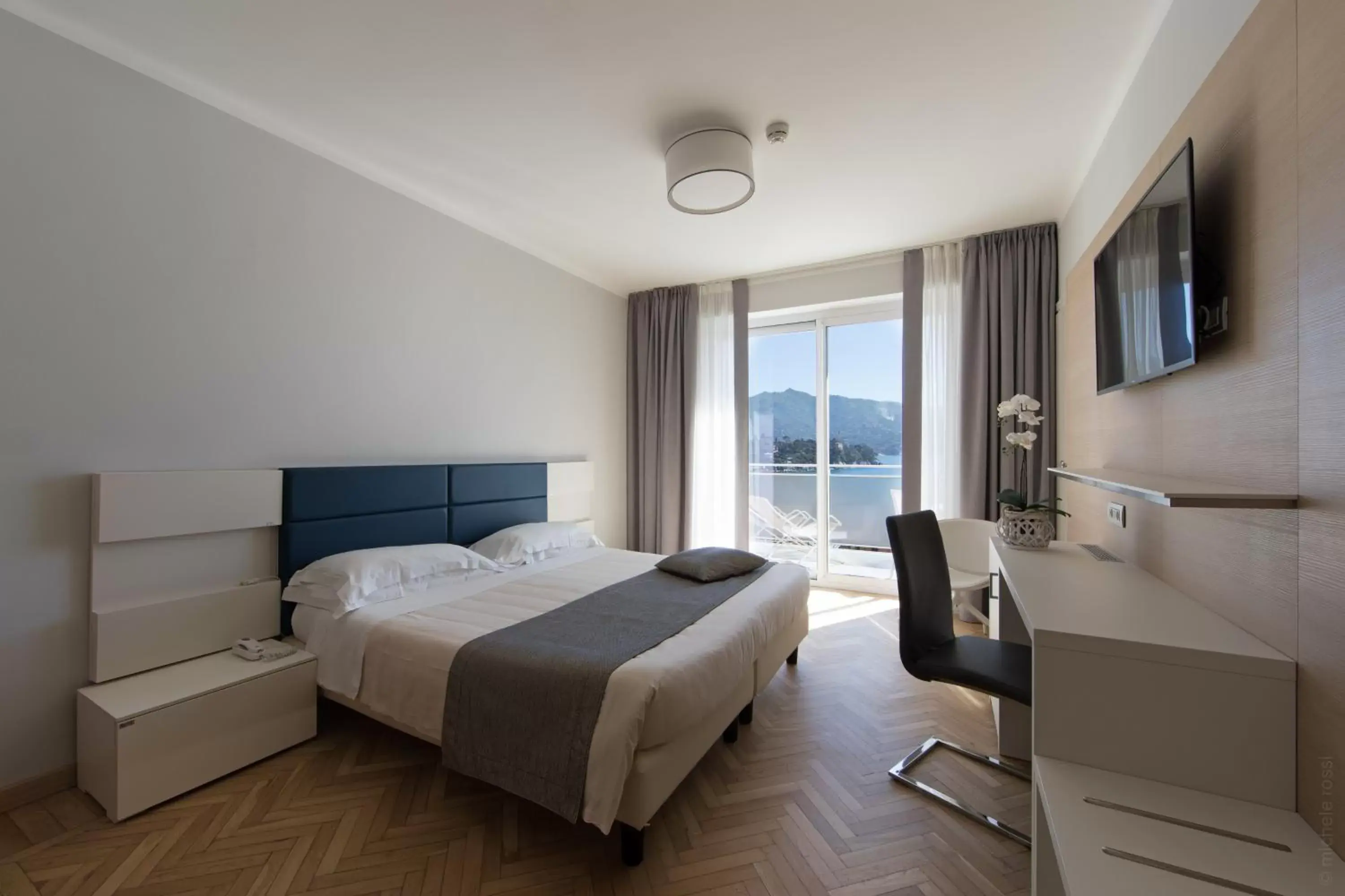 Bedroom in B&B Hotels Park Hotel Suisse Santa Margherita Ligure