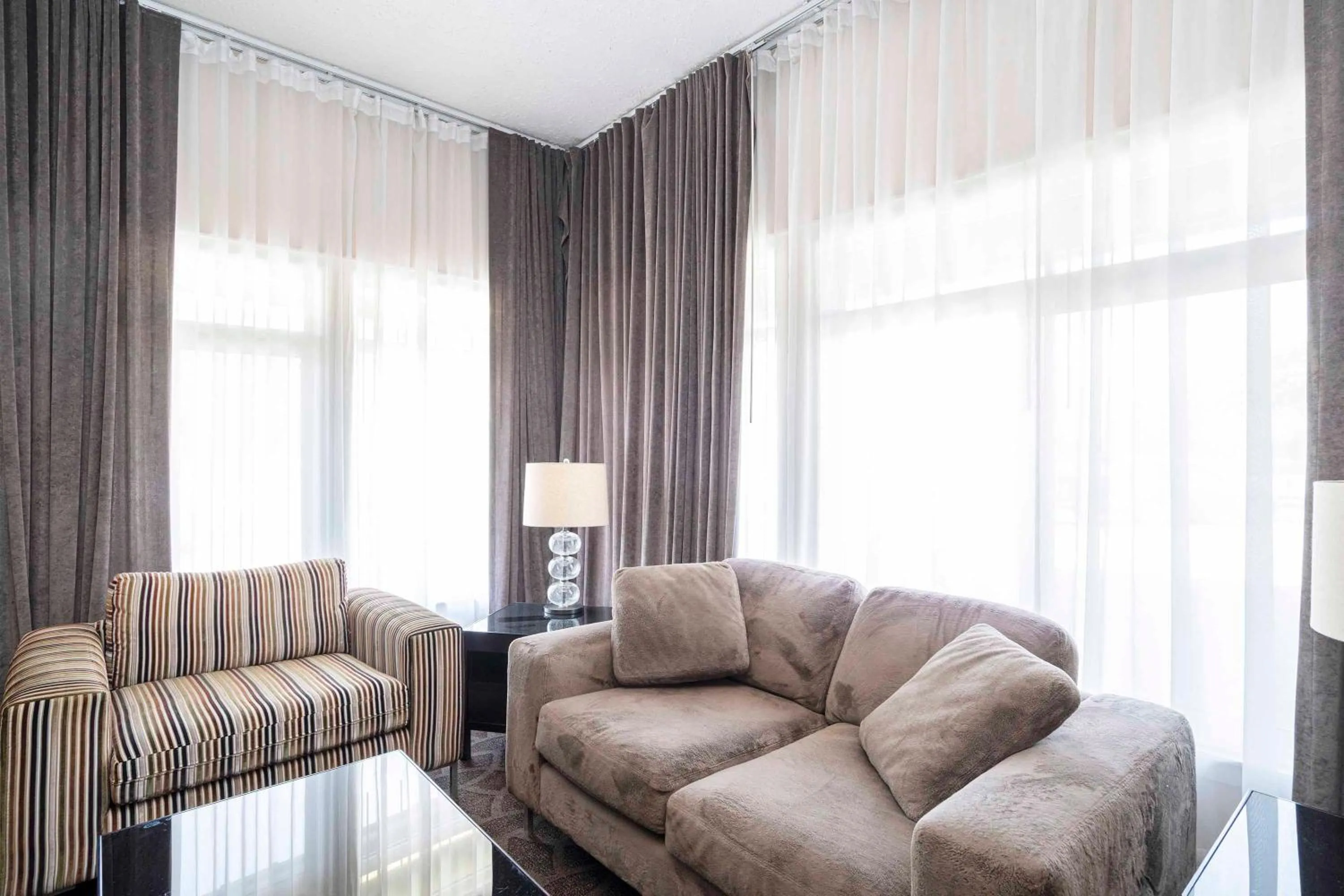 Lobby or reception in Sandman Inn McBride