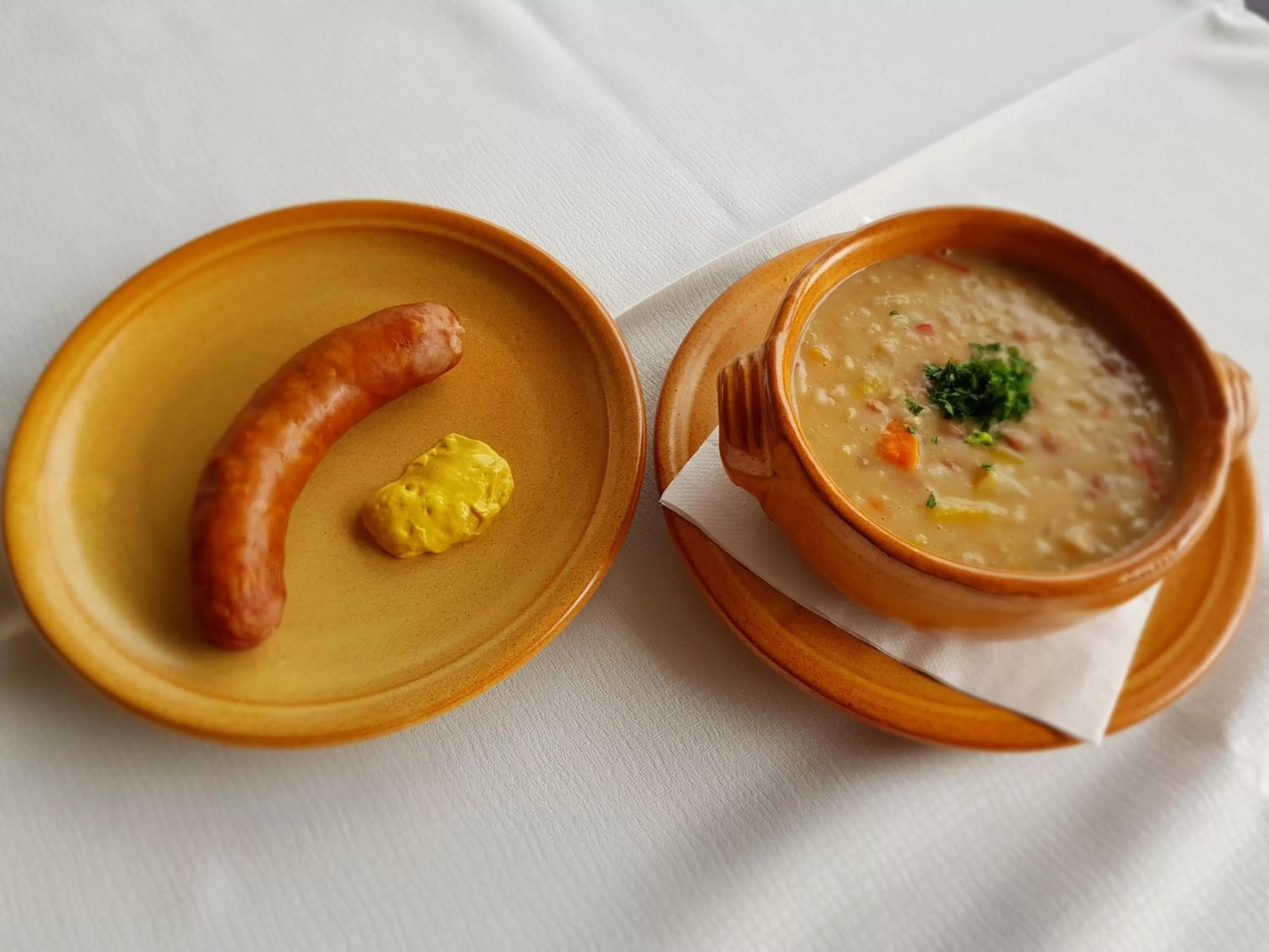 Food close-up in Gostisce Jezero