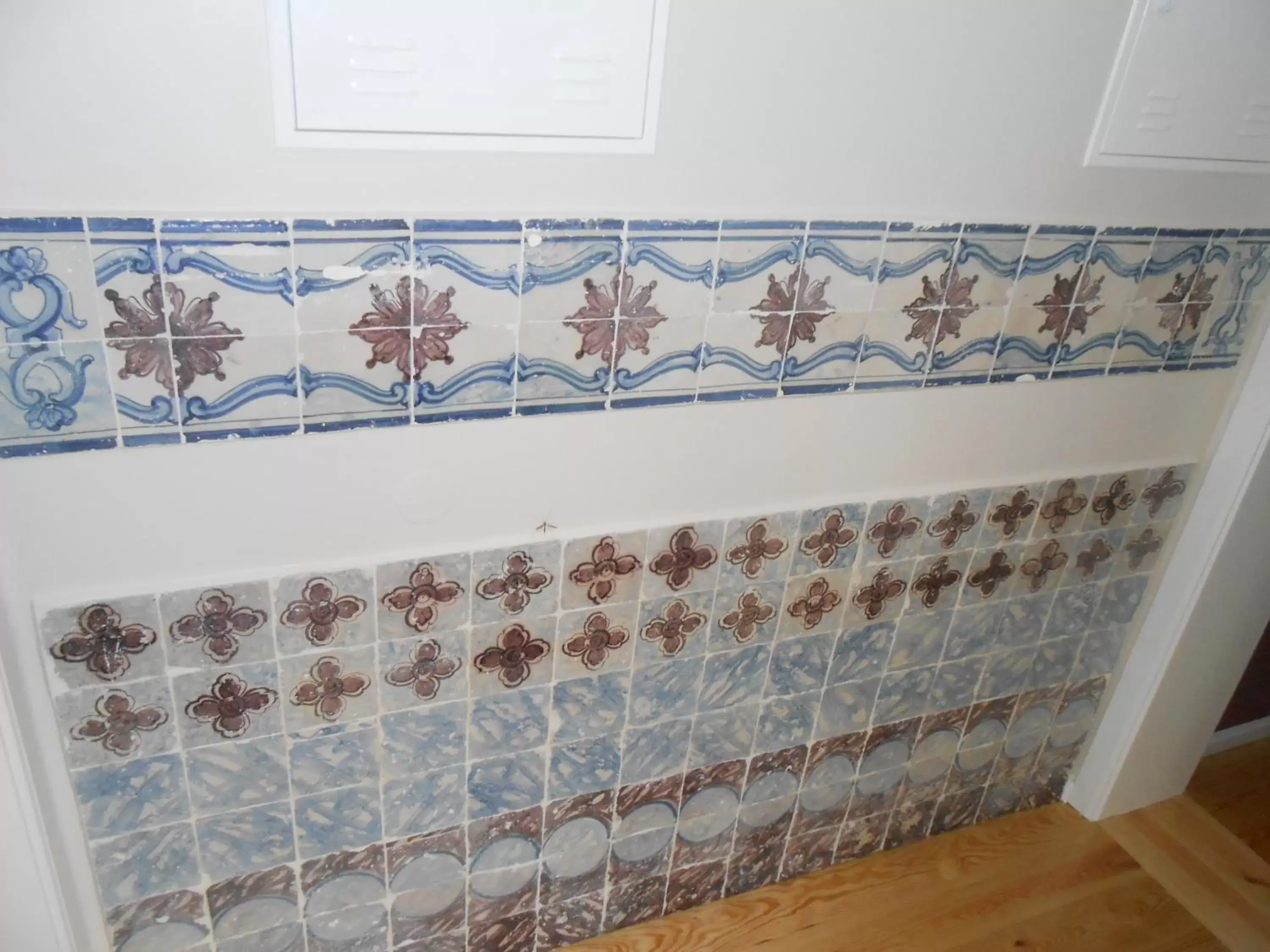 Decorative detail, Bathroom in Lisbon Arsenal Suites