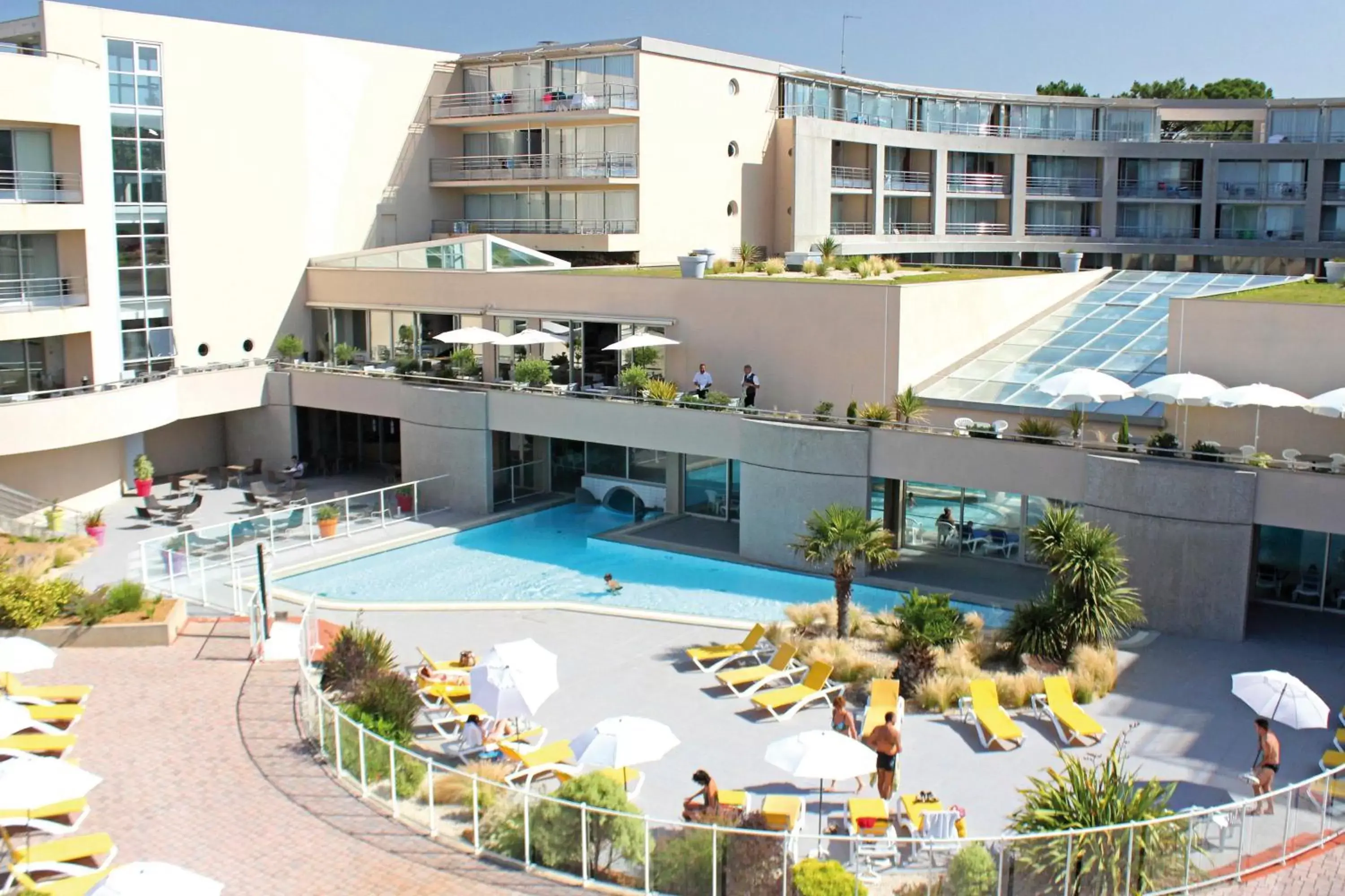 Property building, Pool View in Club Vacances Bleues Les Jardins De l'Atlantique