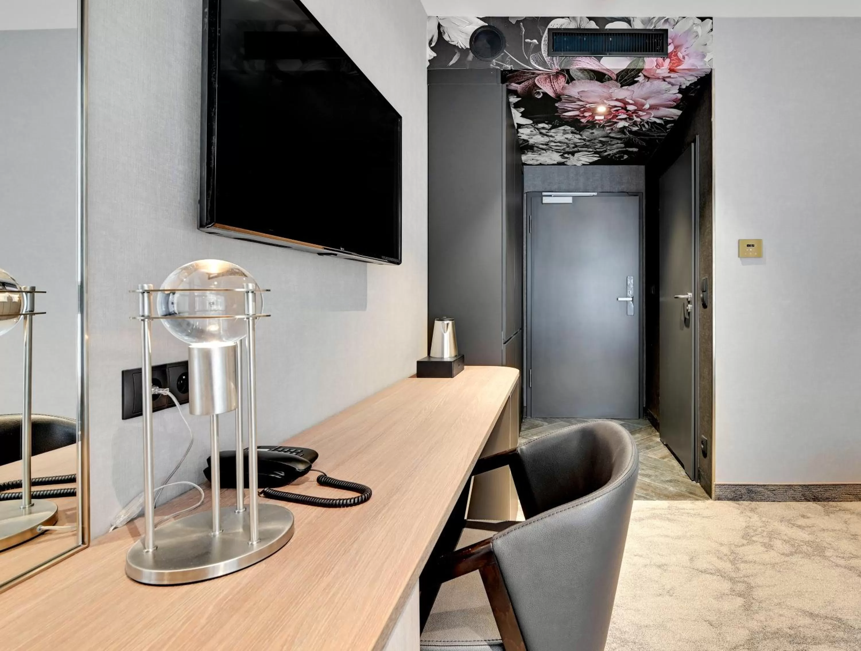 TV and multimedia in GRANO HOTEL Gdańsk Old Town