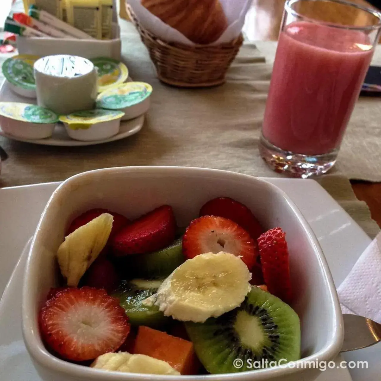 Breakfast in Hotel Casa Deco