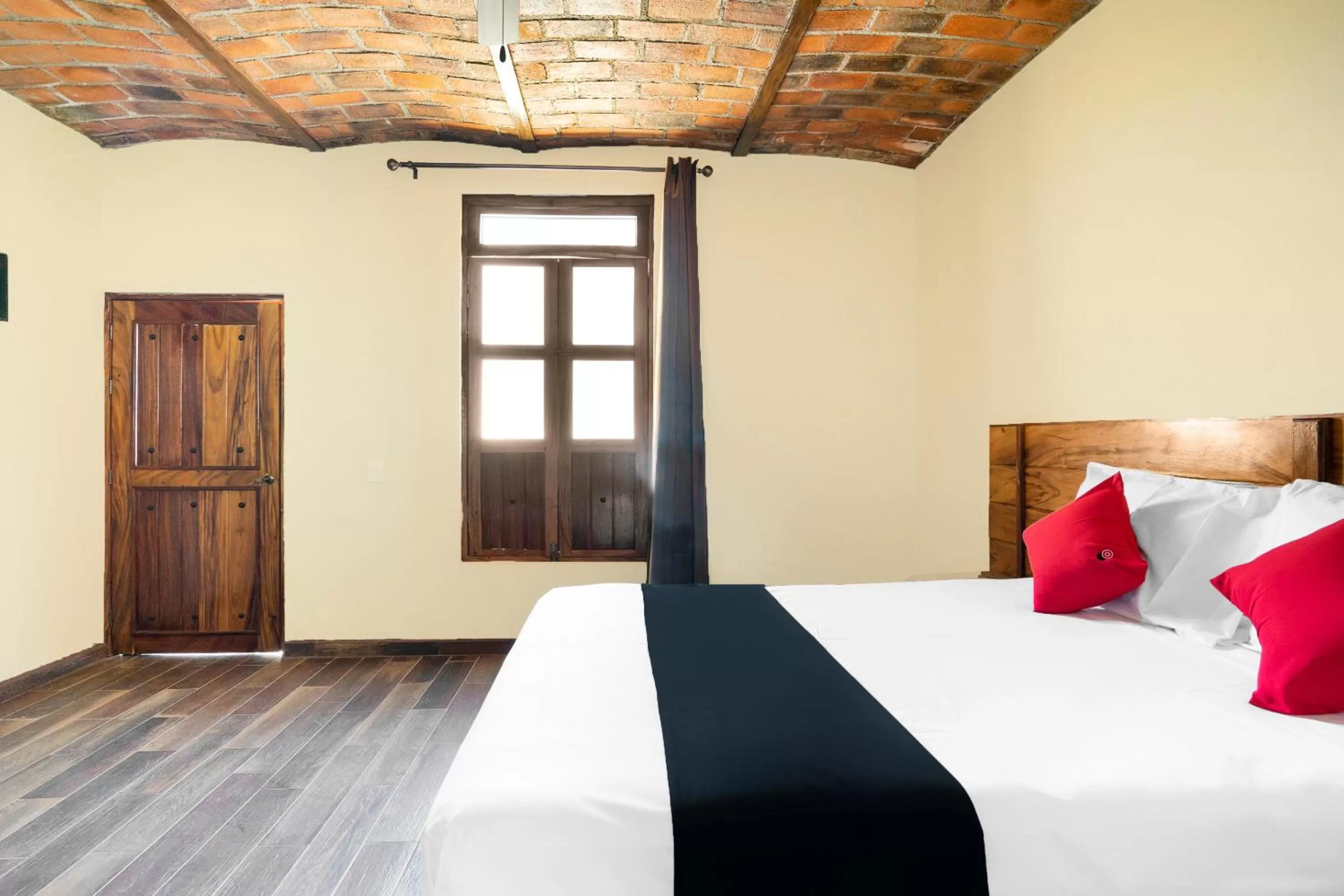 Bedroom in Capital O Hotel Posada Terraza, Tequila Jalisco