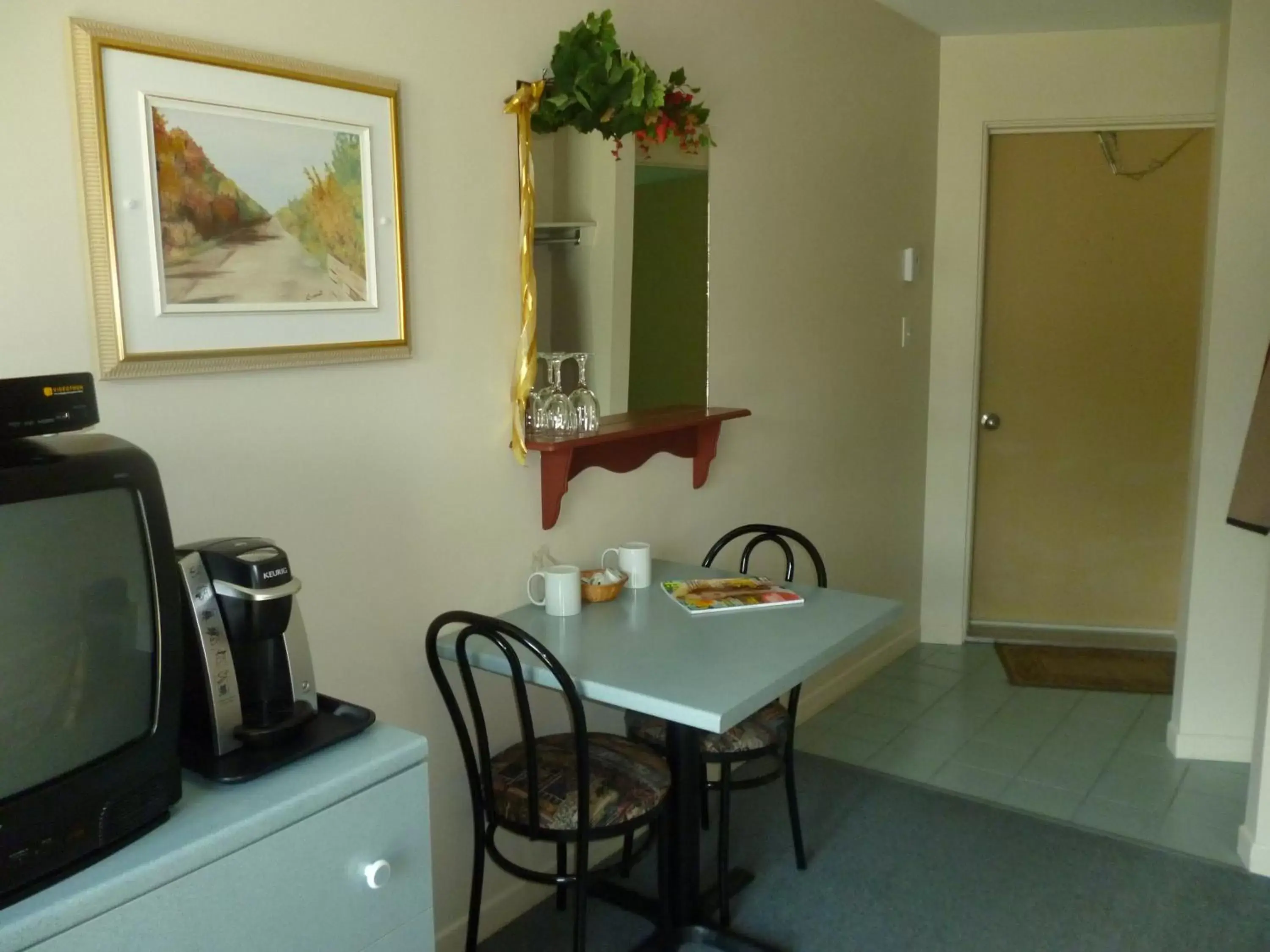 Dining area in Motel de l'Anse a l'Eau