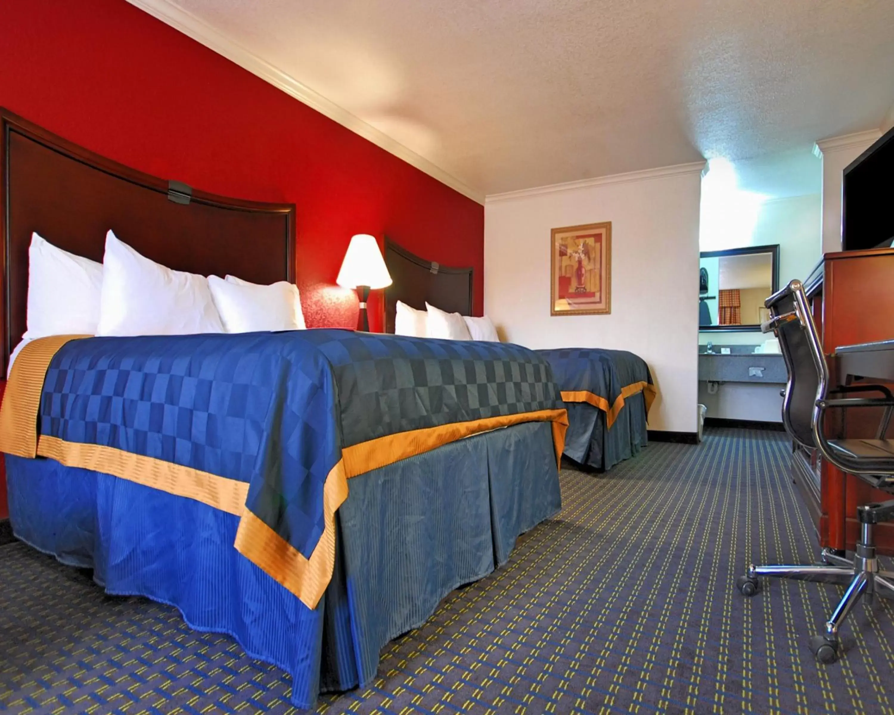 Bed in Americas Best Value Inn Kingsville