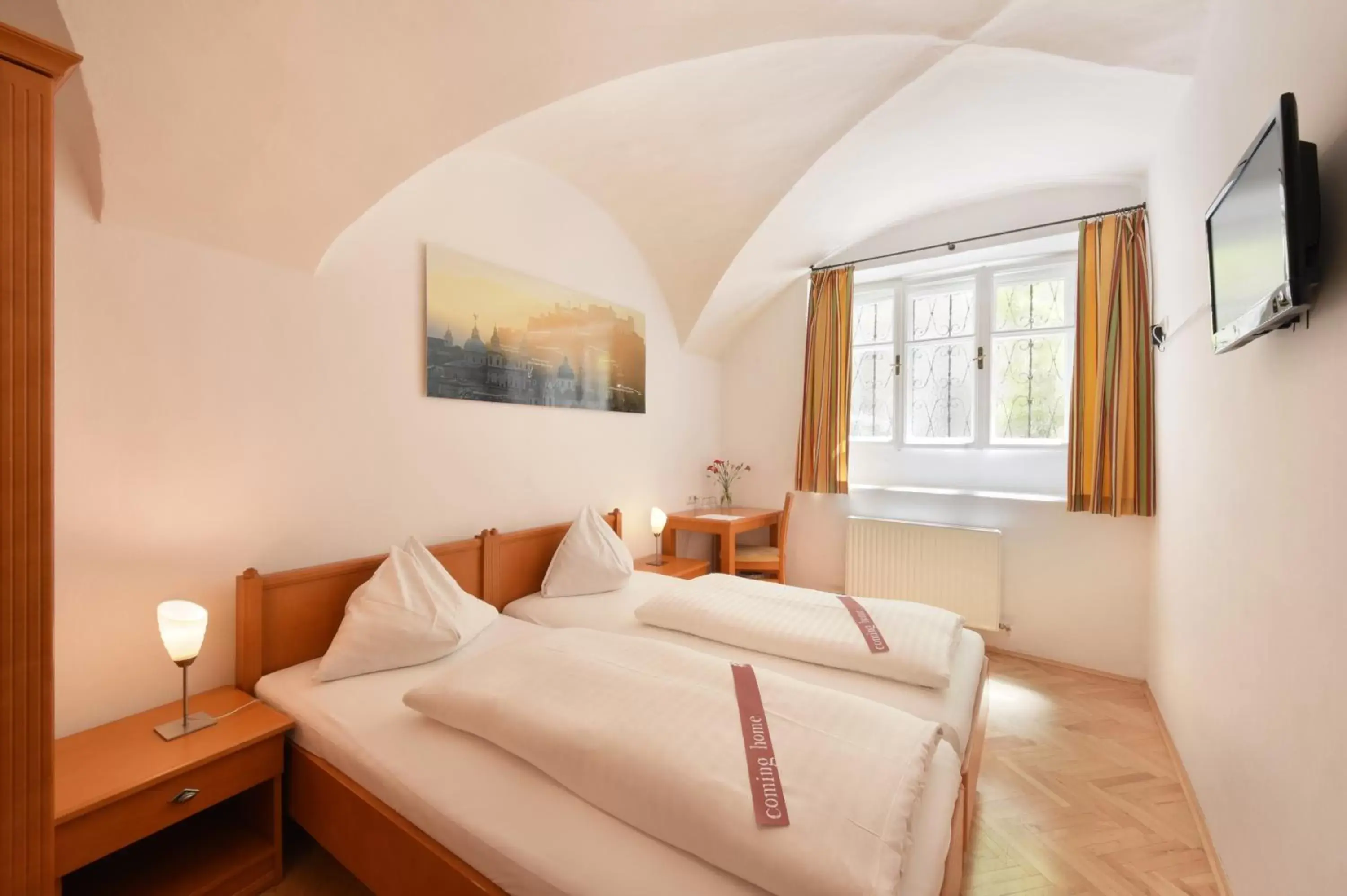 Standard Double Room with Garden View in Hotel Krone 1512