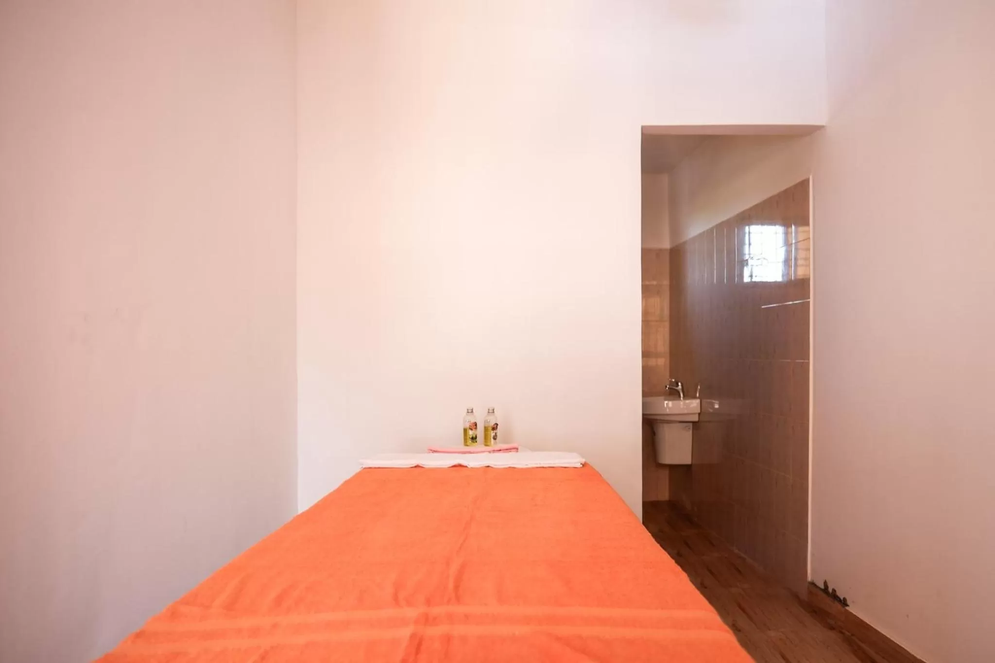 Massage, Bed in Nungwi Heritage Resort